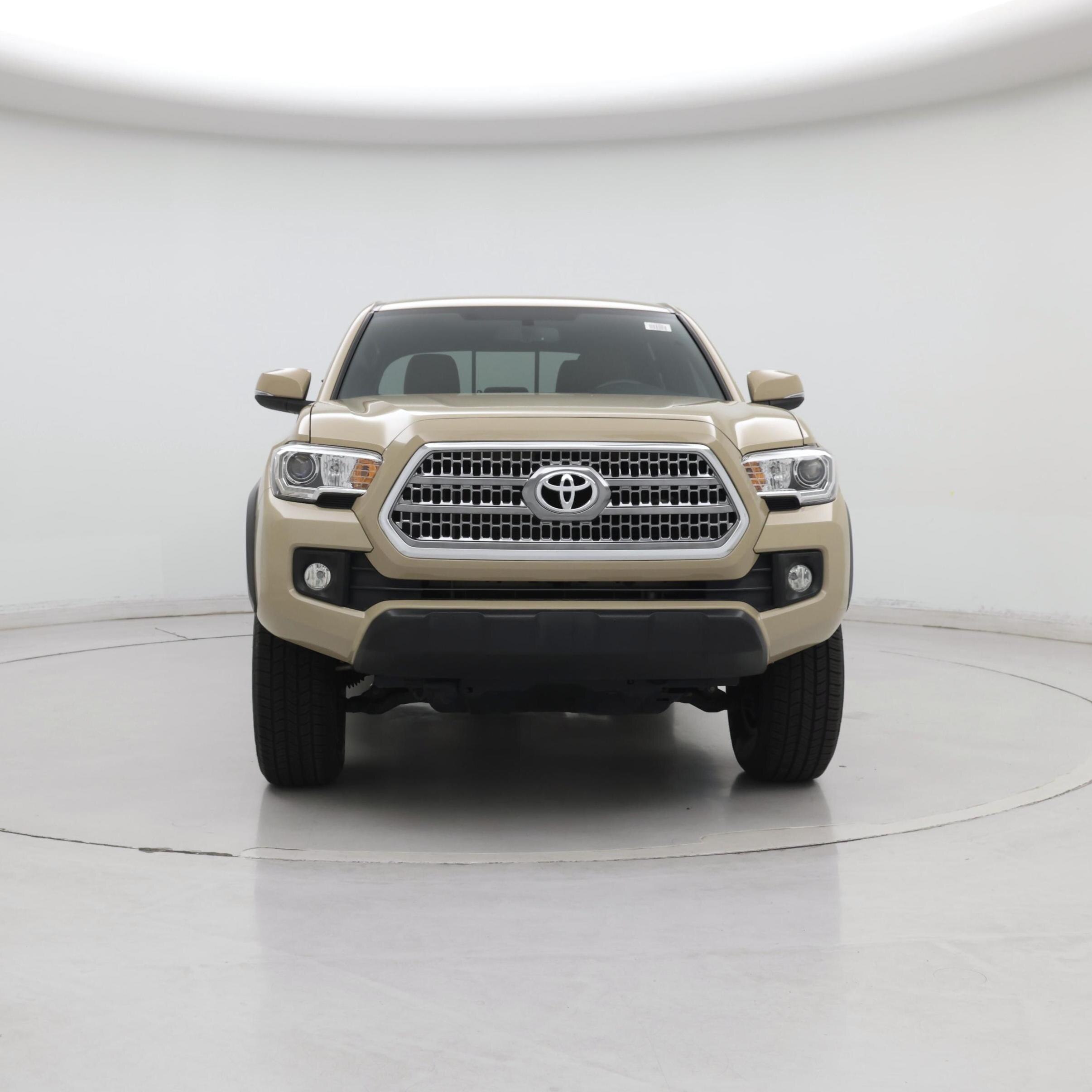 Thumbnail: 2017 Toyota Tacoma - 5
