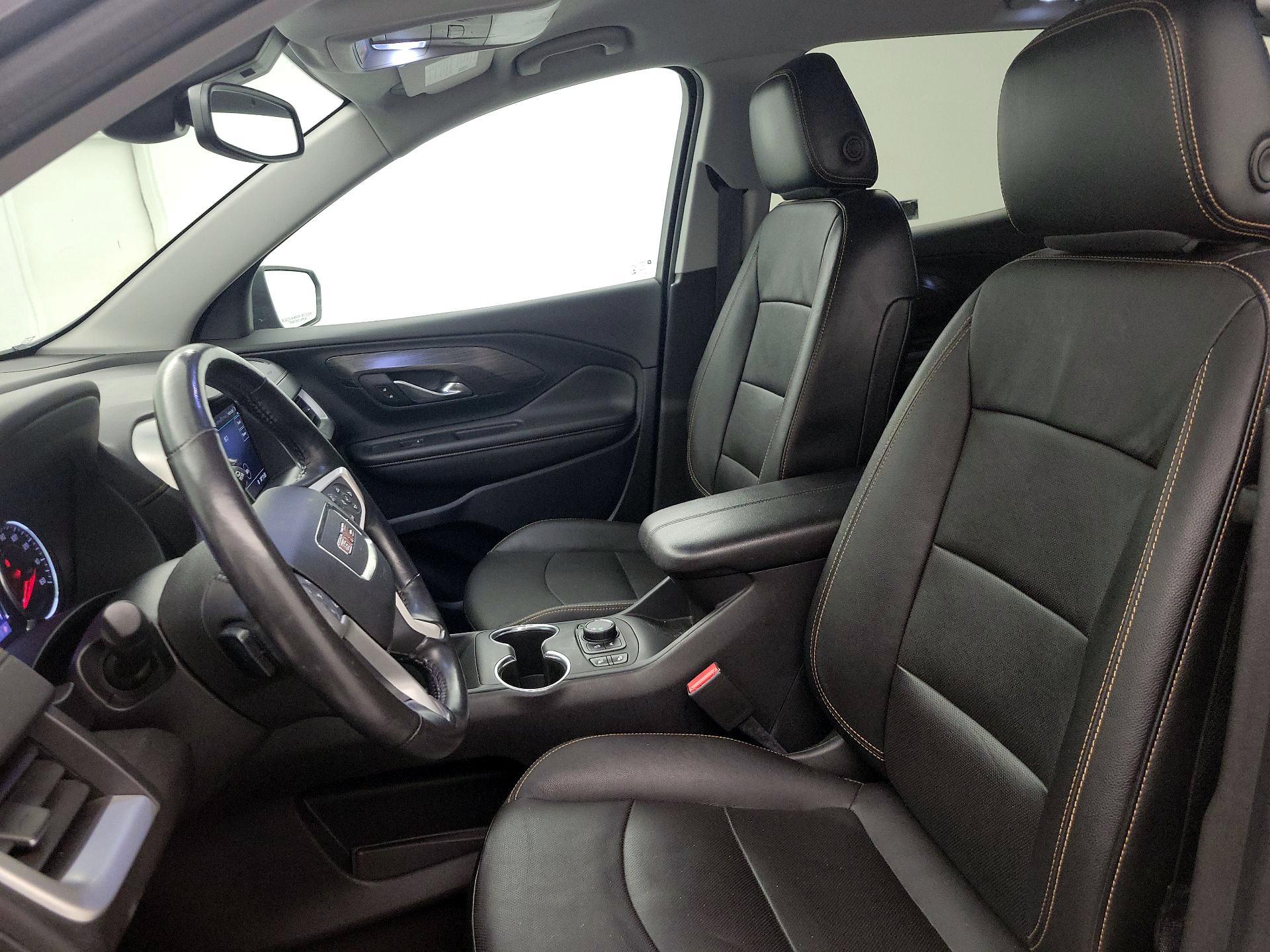 Thumbnail: 2020 GMC Terrain - 11