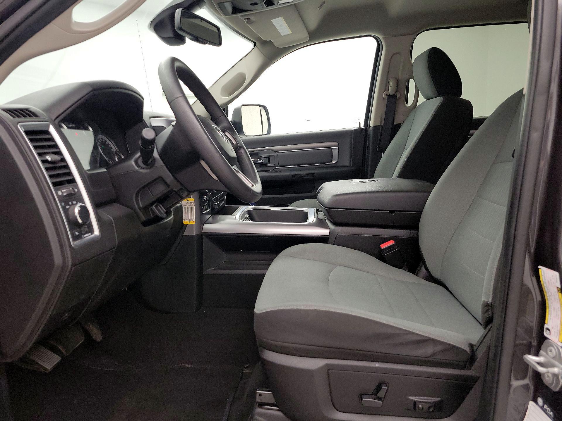 Thumbnail: 2023 RAM 1500 Classic - 11