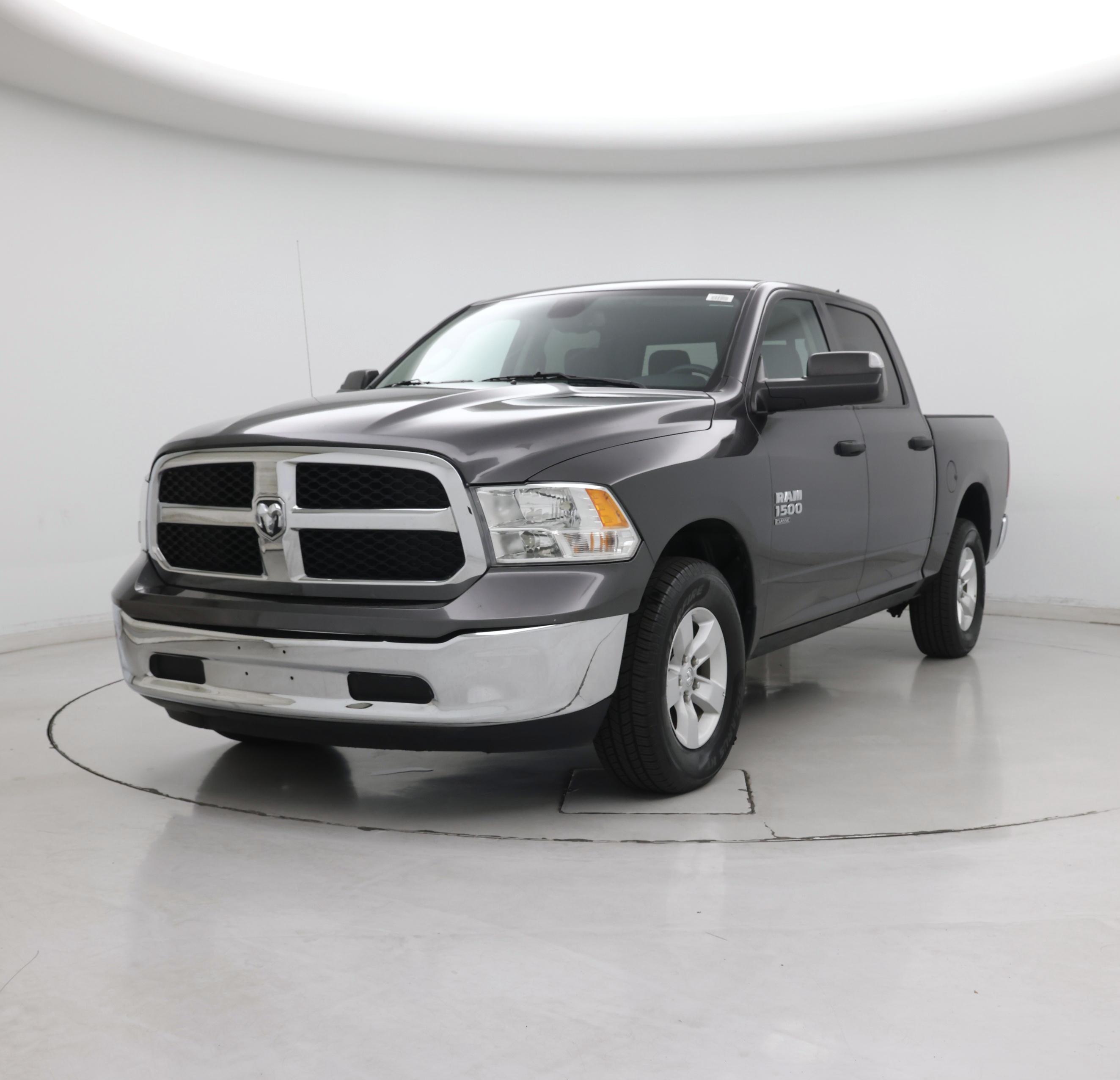 Thumbnail: 2023 RAM 1500 Classic - 4