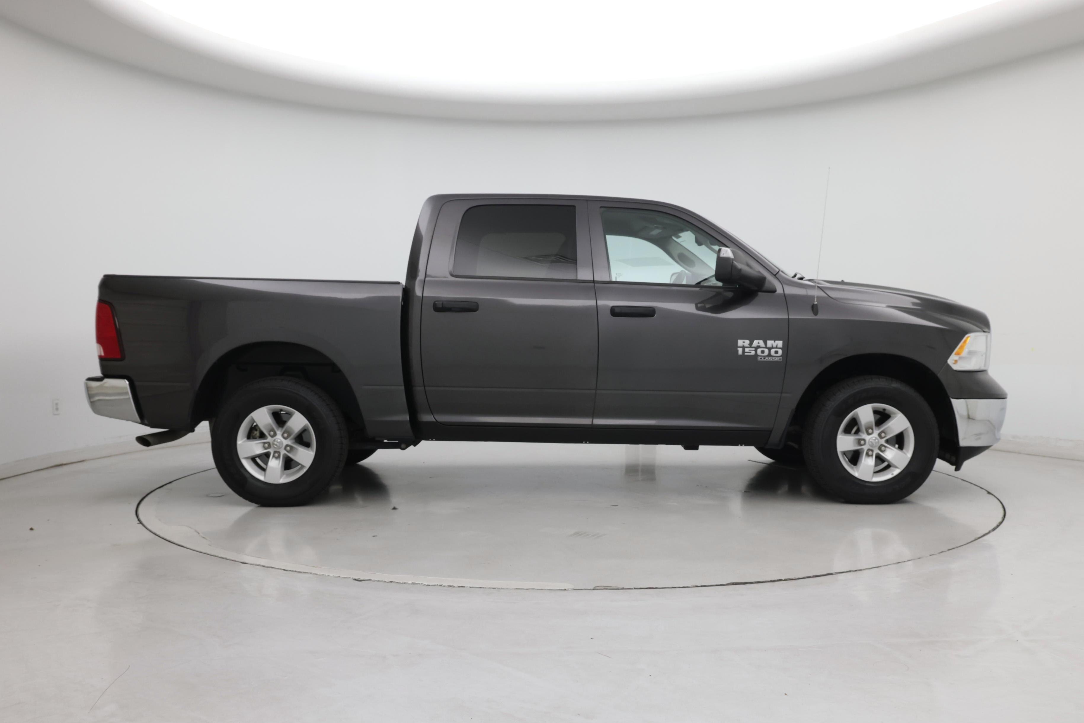 Thumbnail: 2023 RAM 1500 Classic - 7