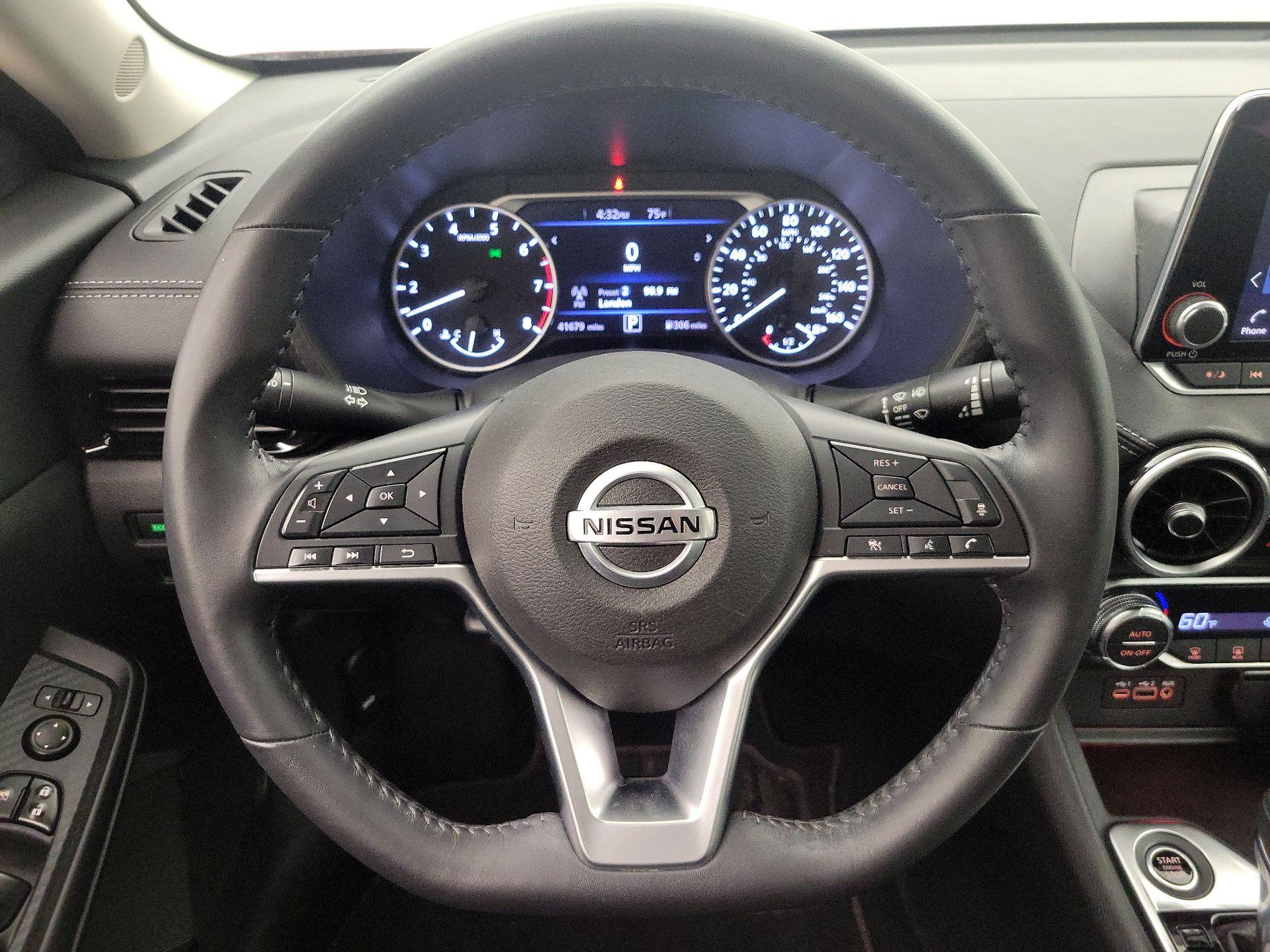 Thumbnail: 2021 Nissan Sentra - 10