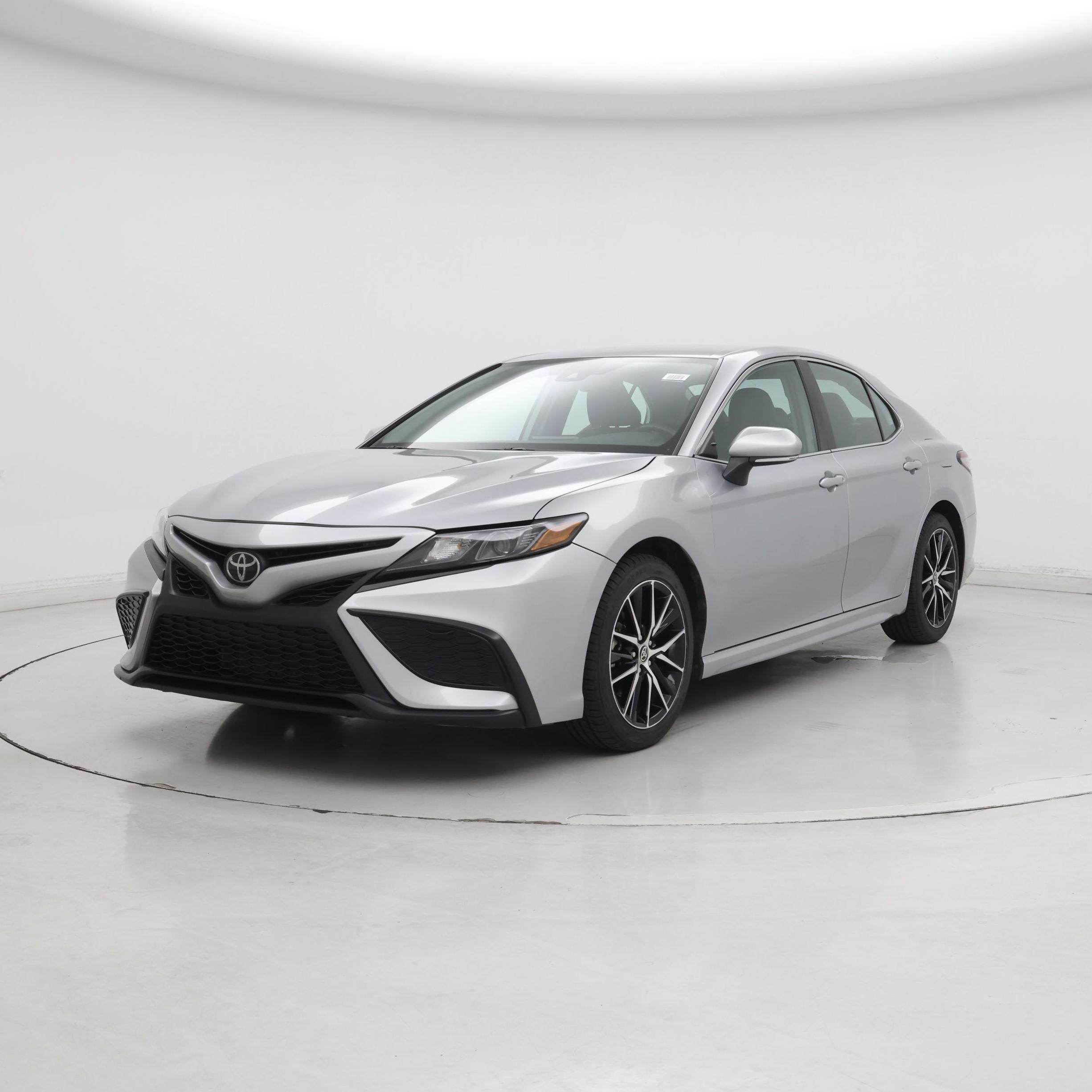 Thumbnail: 2023 Toyota Camry - 4
