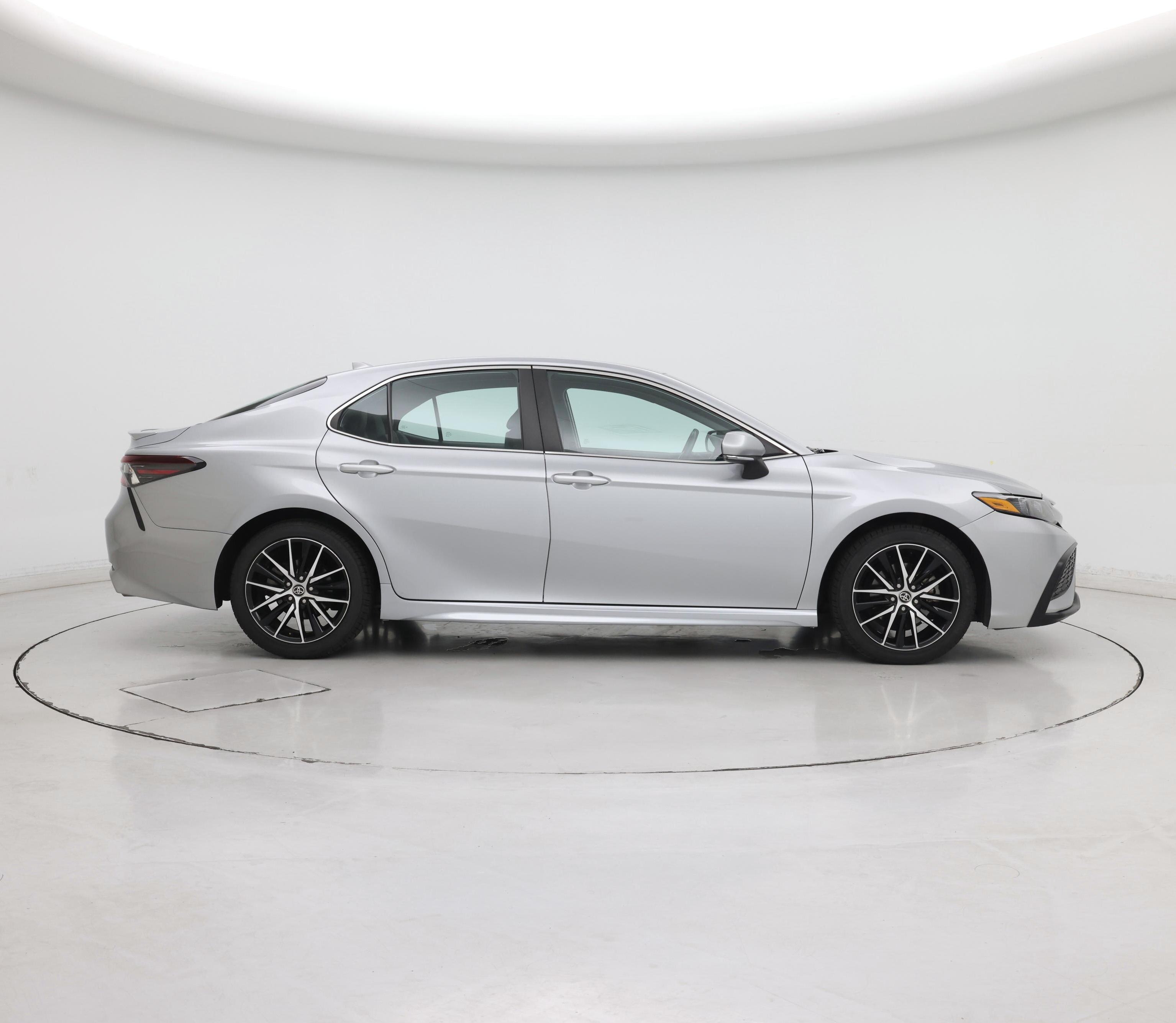 Thumbnail: 2023 Toyota Camry - 7