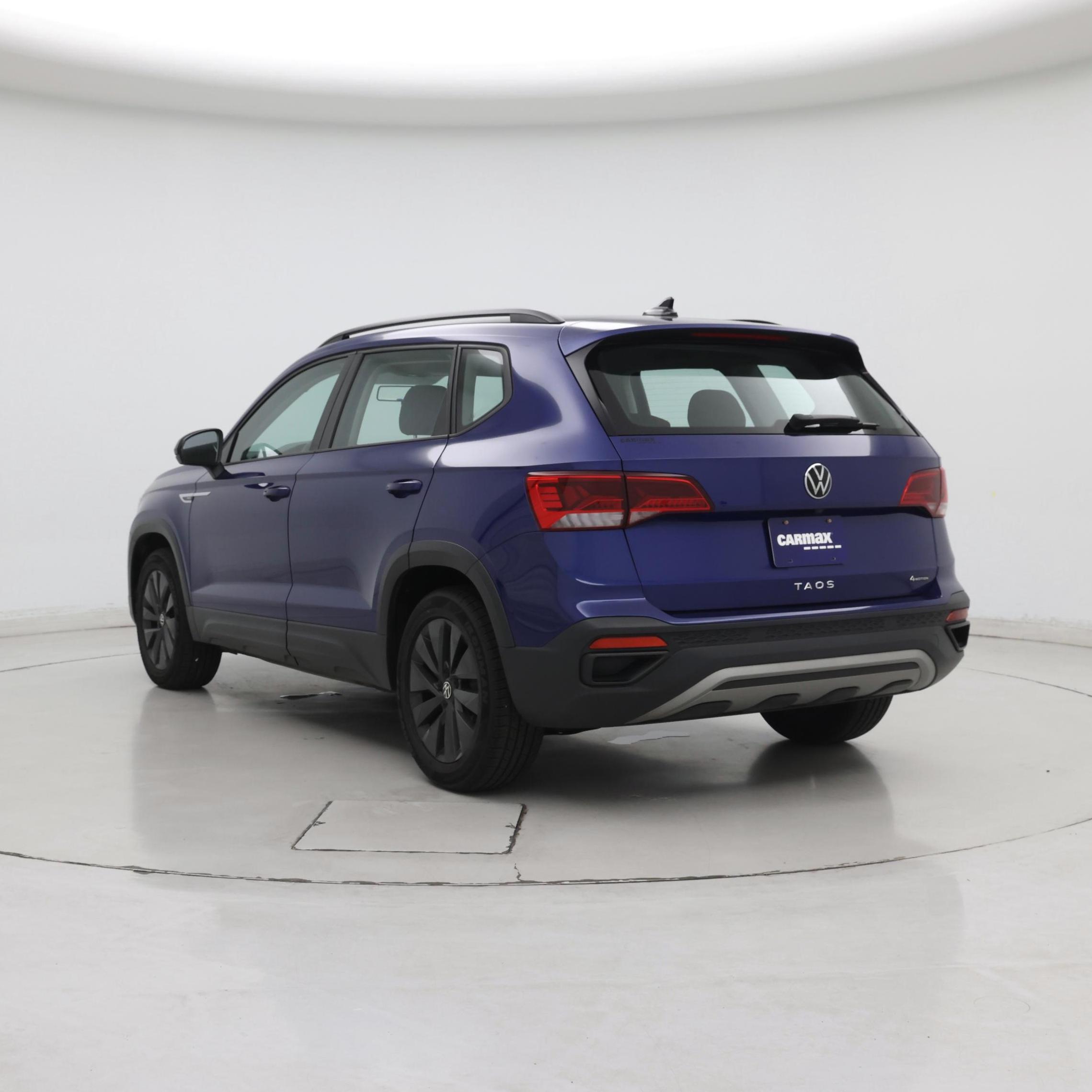 Thumbnail: 2022 Volkswagen Taos - 2
