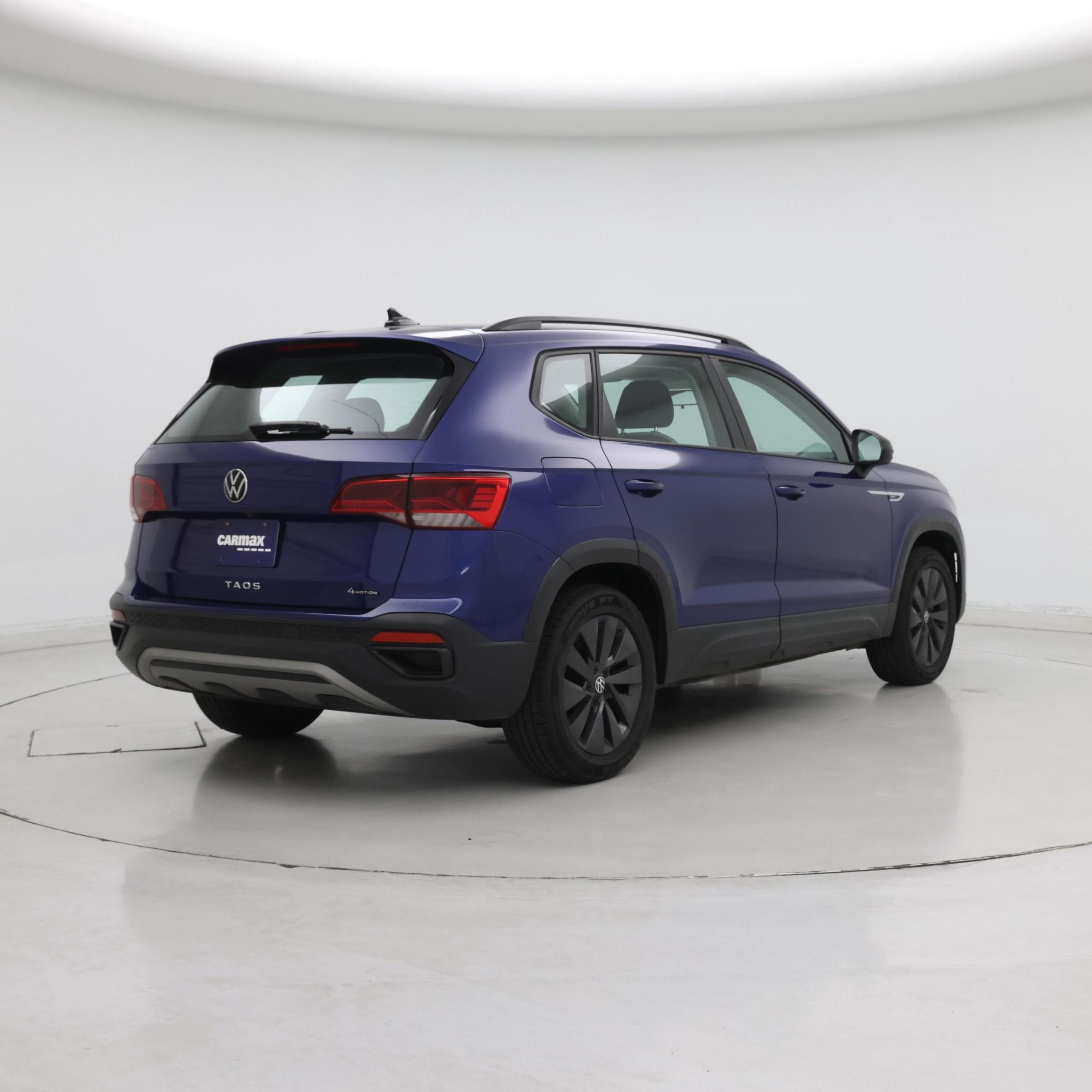 Thumbnail: 2022 Volkswagen Taos - 8