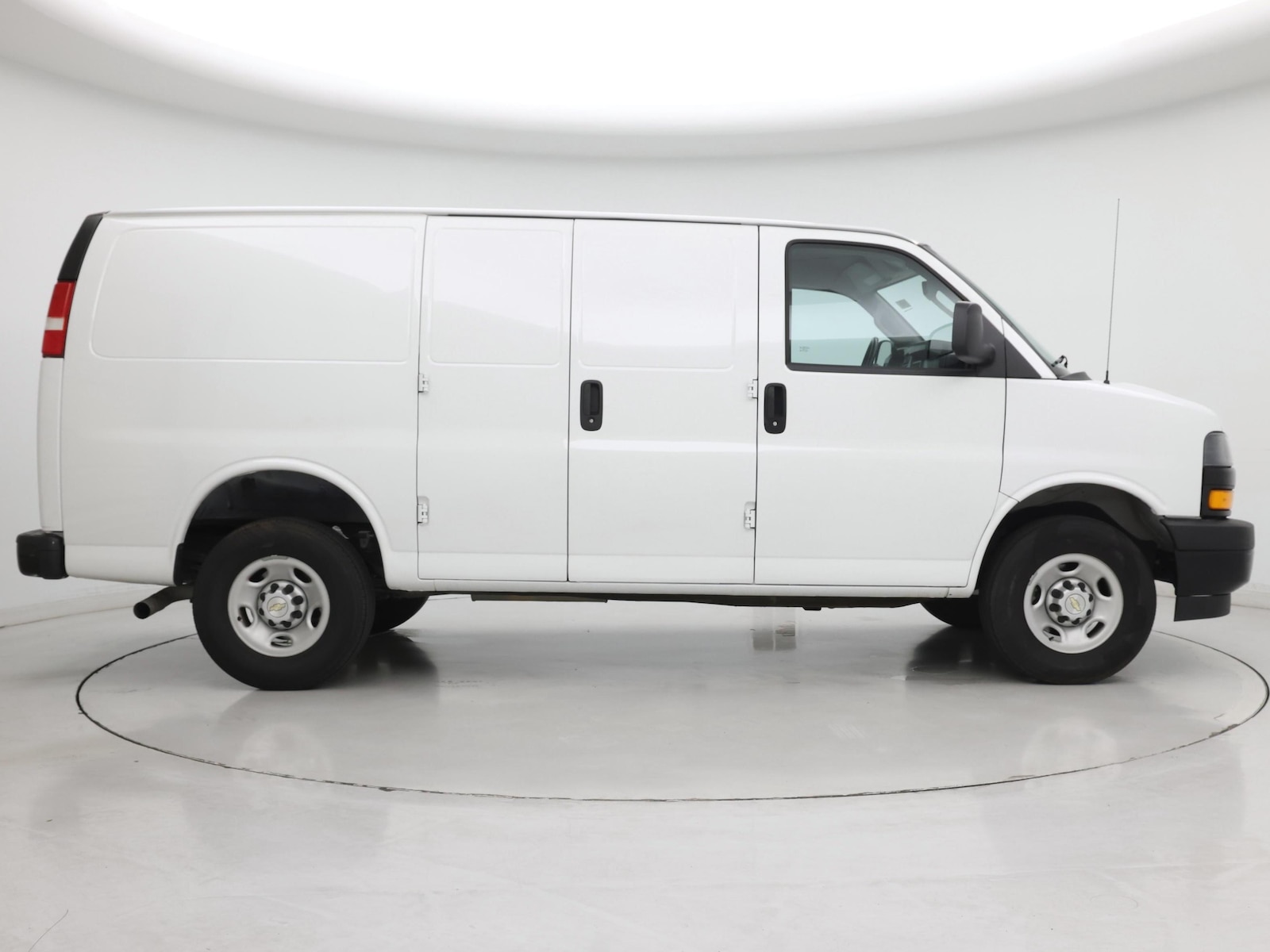 Image of 2023 Chevrolet Express 2500