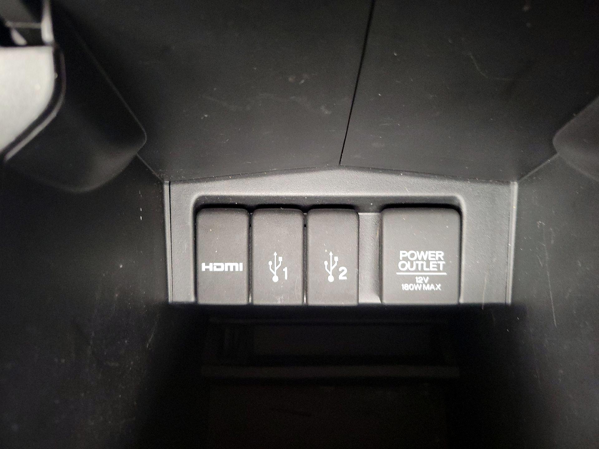 Thumbnail: 2016 Honda CR-V - 18