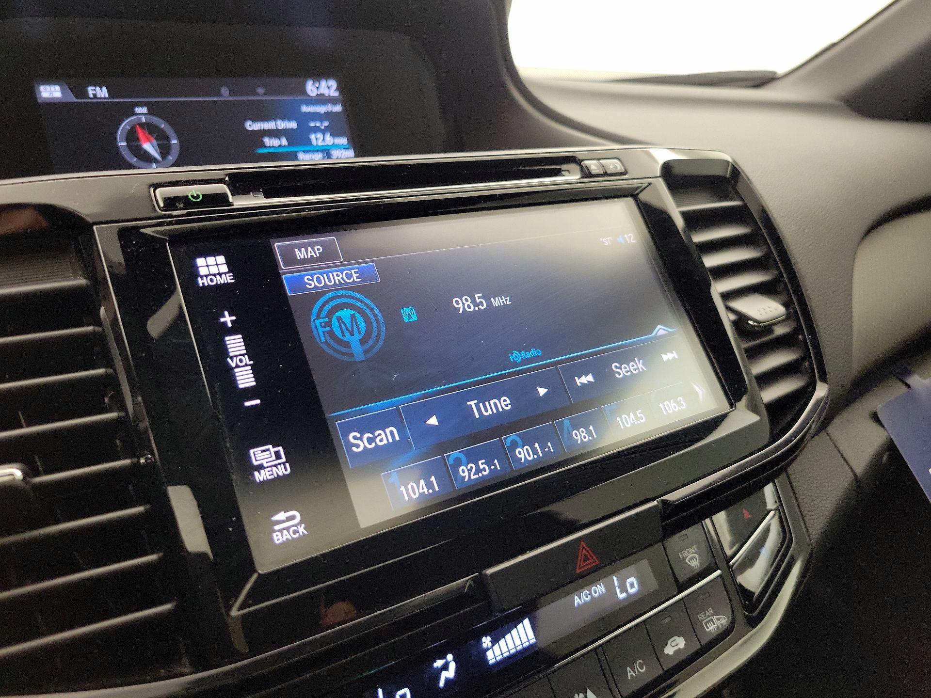 Thumbnail: 2016 Honda Accord - 15