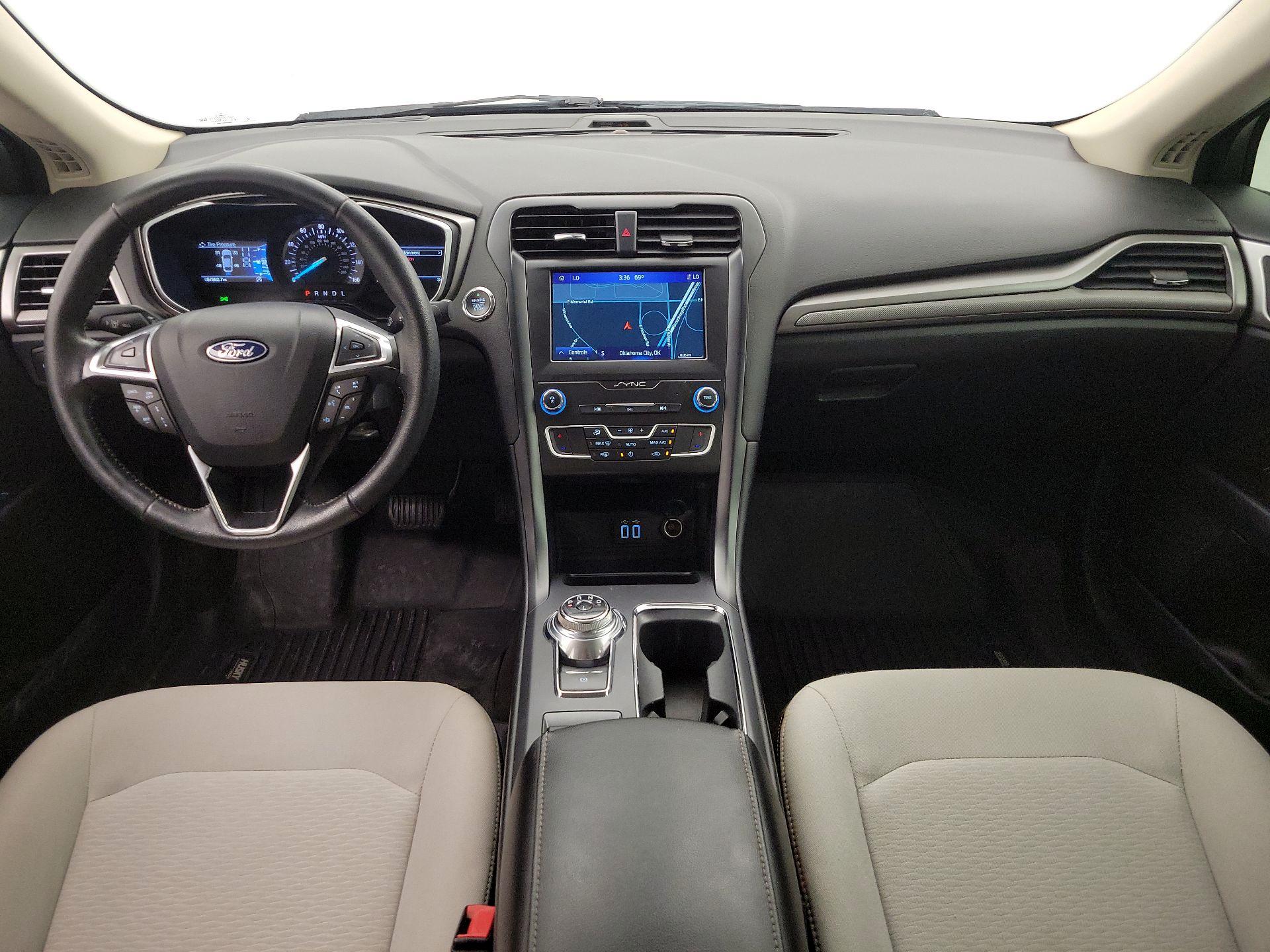 Thumbnail: 2020 Ford Fusion - 9
