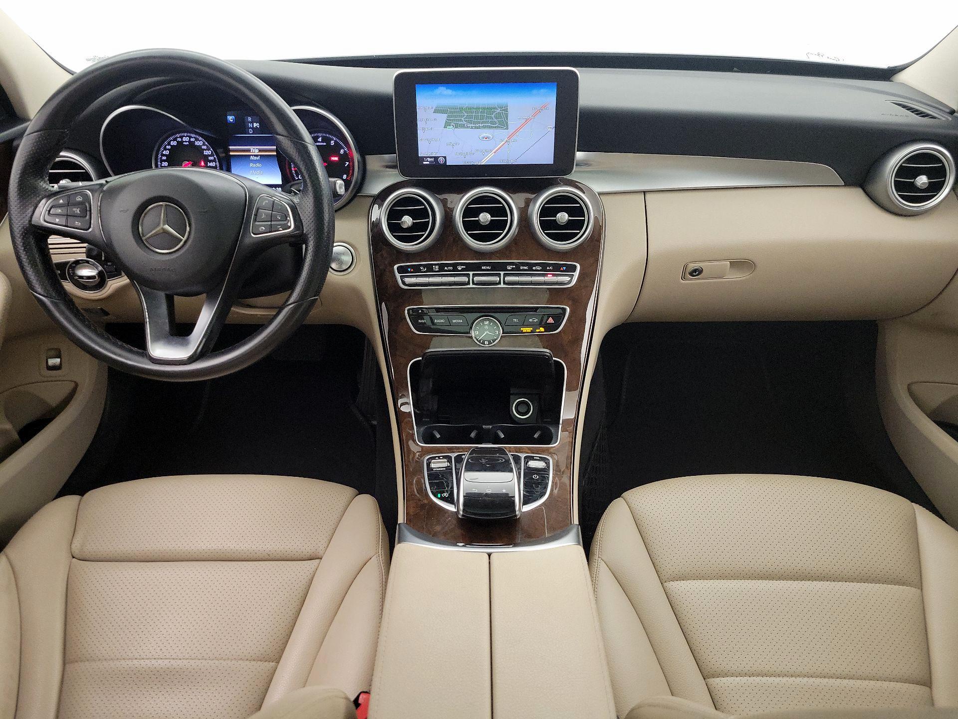 Thumbnail: 2016 Mercedes-Benz C-Class - 9