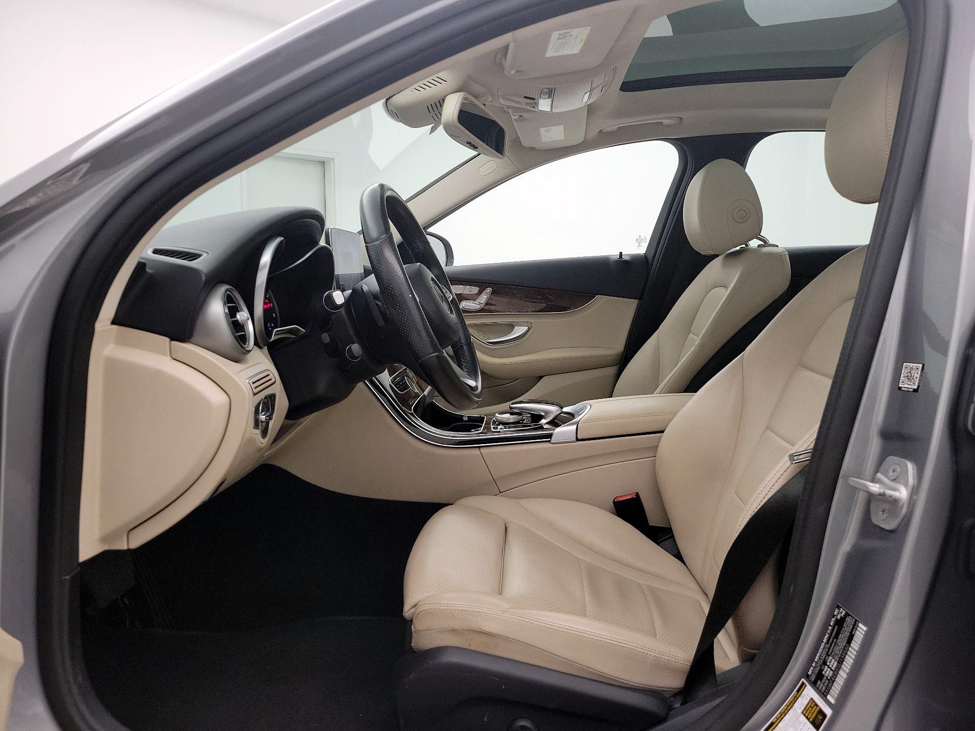 Thumbnail: 2016 Mercedes-Benz C-Class - 11