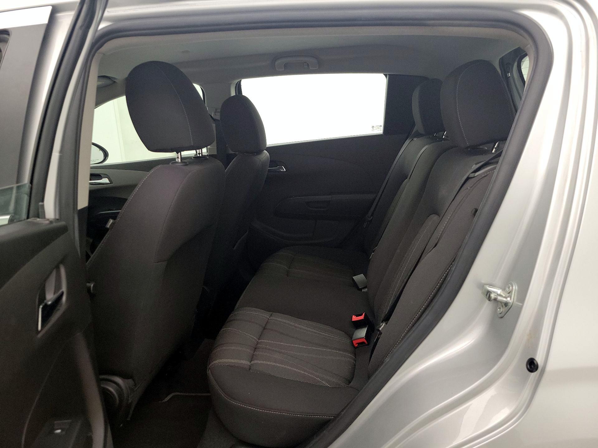 Thumbnail: 2015 Chevrolet Sonic - 17