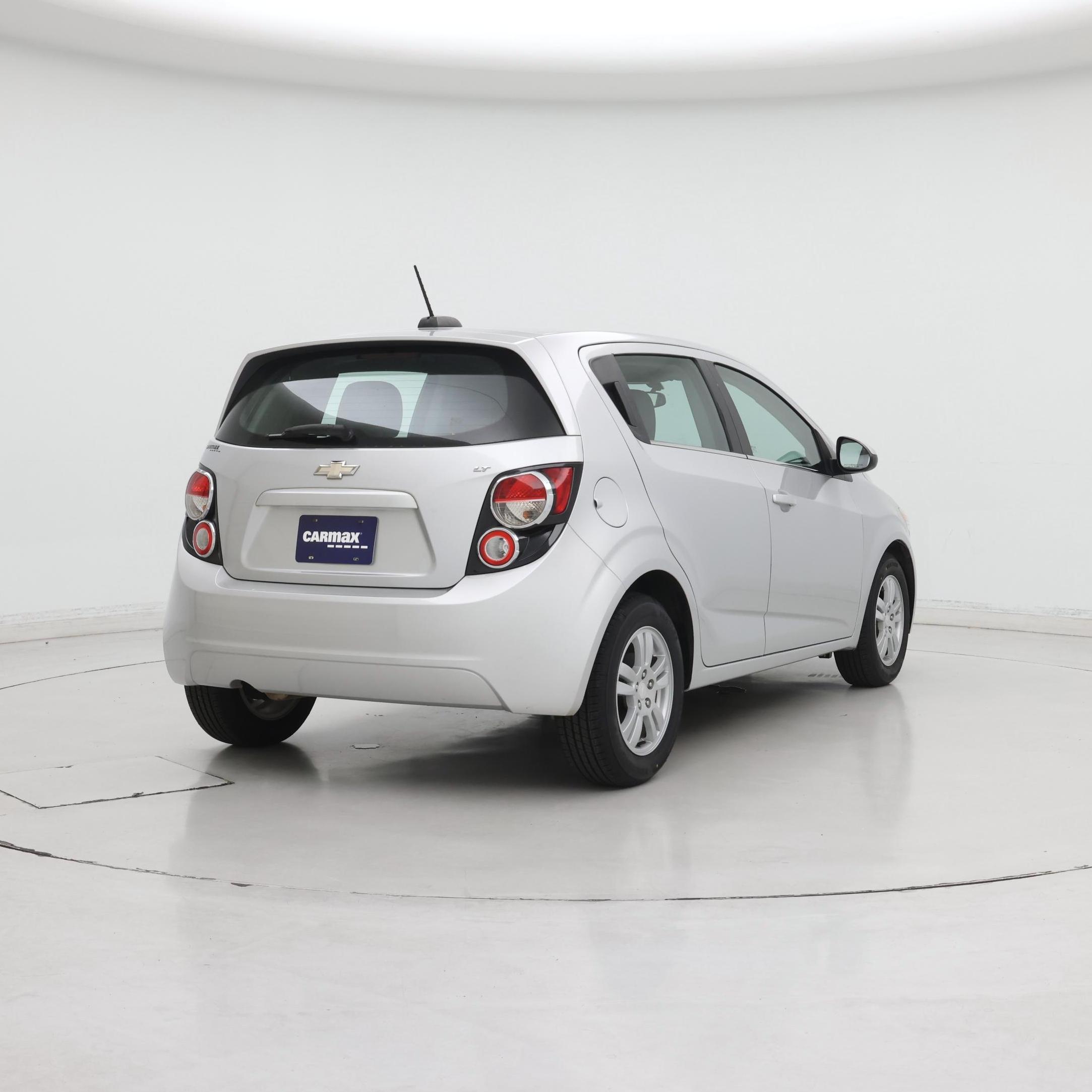 Thumbnail: 2015 Chevrolet Sonic - 8