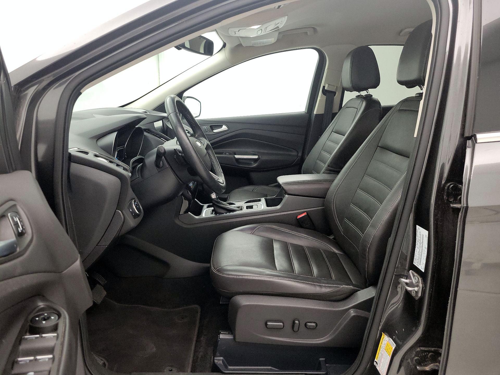 Thumbnail: 2017 Ford Escape - 11