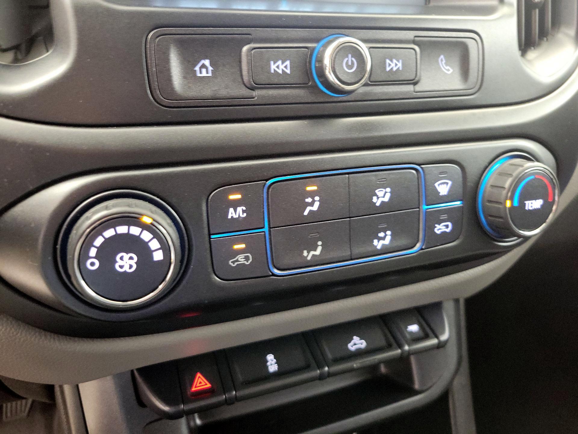 Thumbnail: 2017 Chevrolet Colorado - 16
