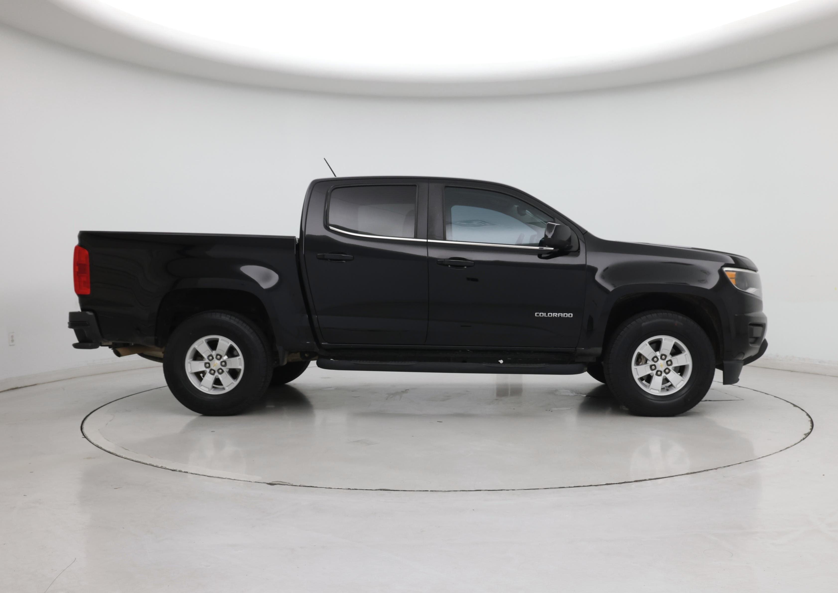 Thumbnail: 2017 Chevrolet Colorado - 7