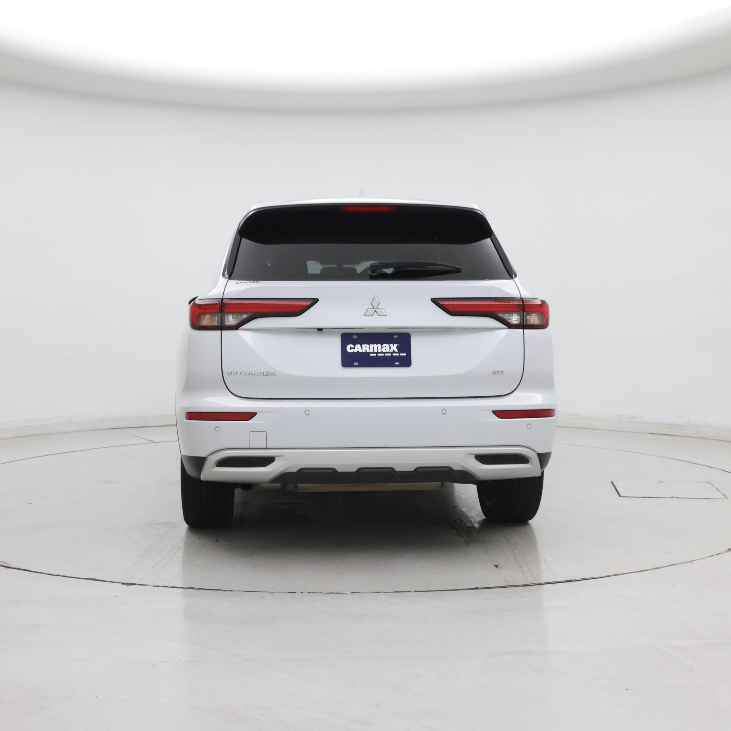 Thumbnail: 2024 Mitsubishi Outlander - 6