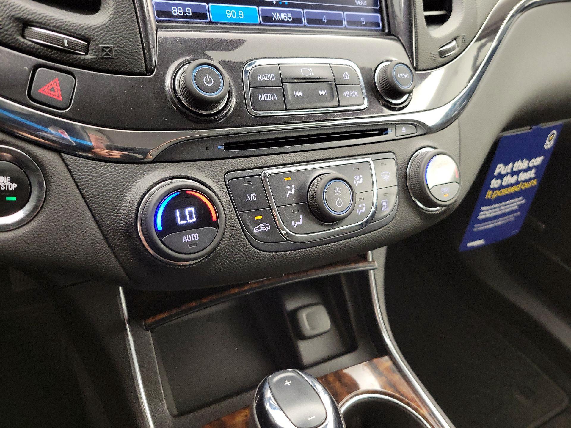 Thumbnail: 2014 Chevrolet Impala - 16