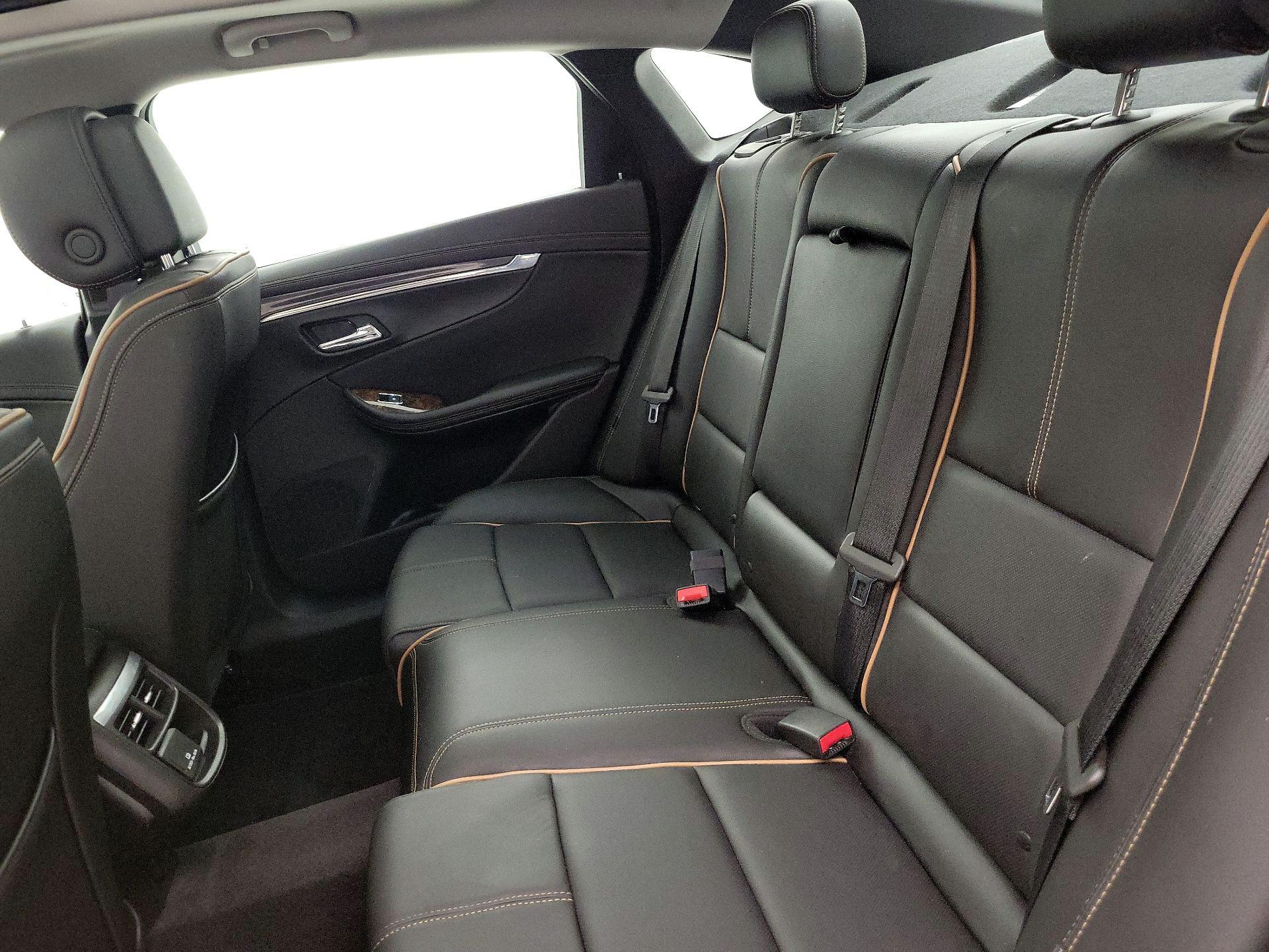 Thumbnail: 2014 Chevrolet Impala - 20