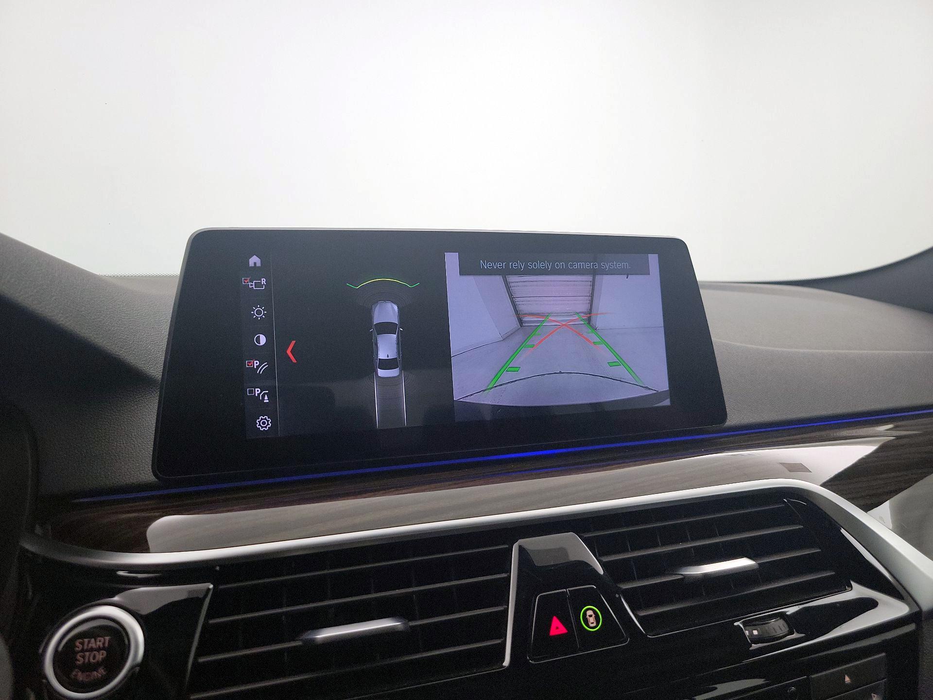 Thumbnail: 2019 BMW 5 Series - 15