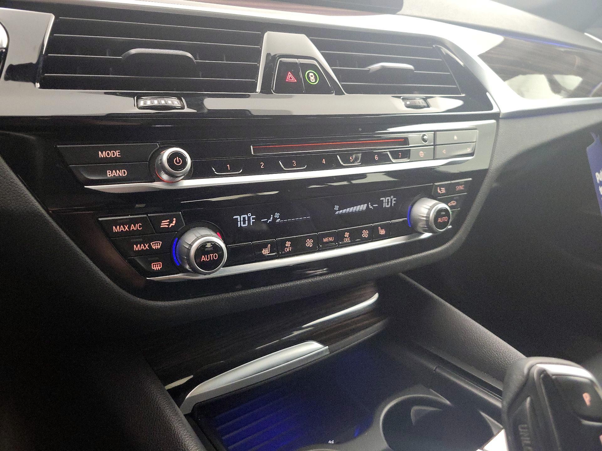 Thumbnail: 2019 BMW 5 Series - 17