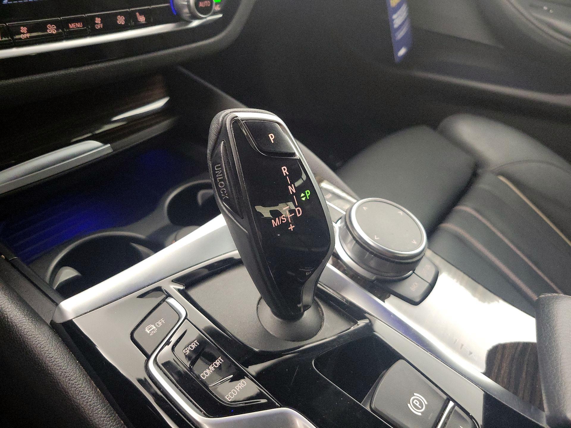 Thumbnail: 2019 BMW 5 Series - 18