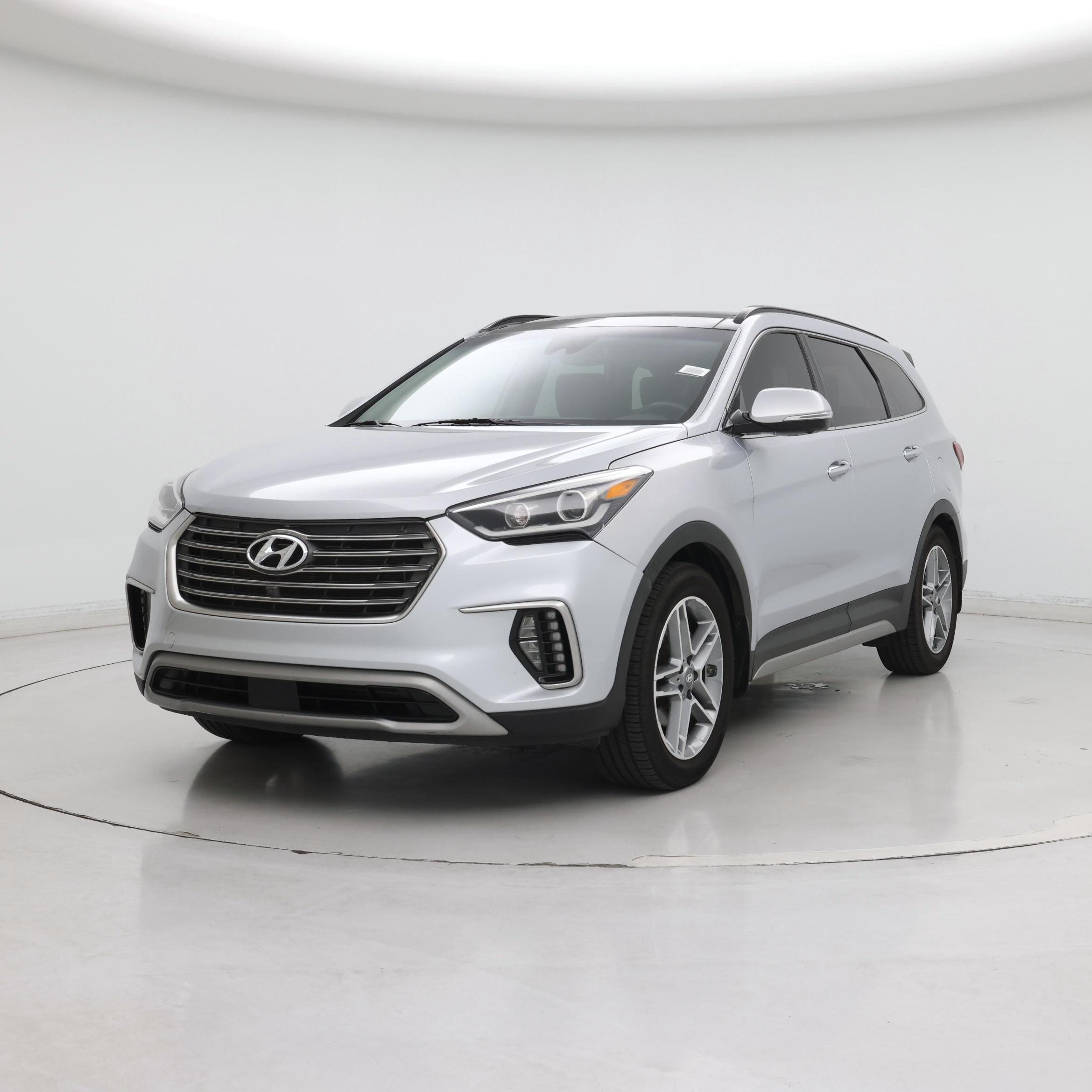 Thumbnail: 2019 Hyundai Santa Fe - 4
