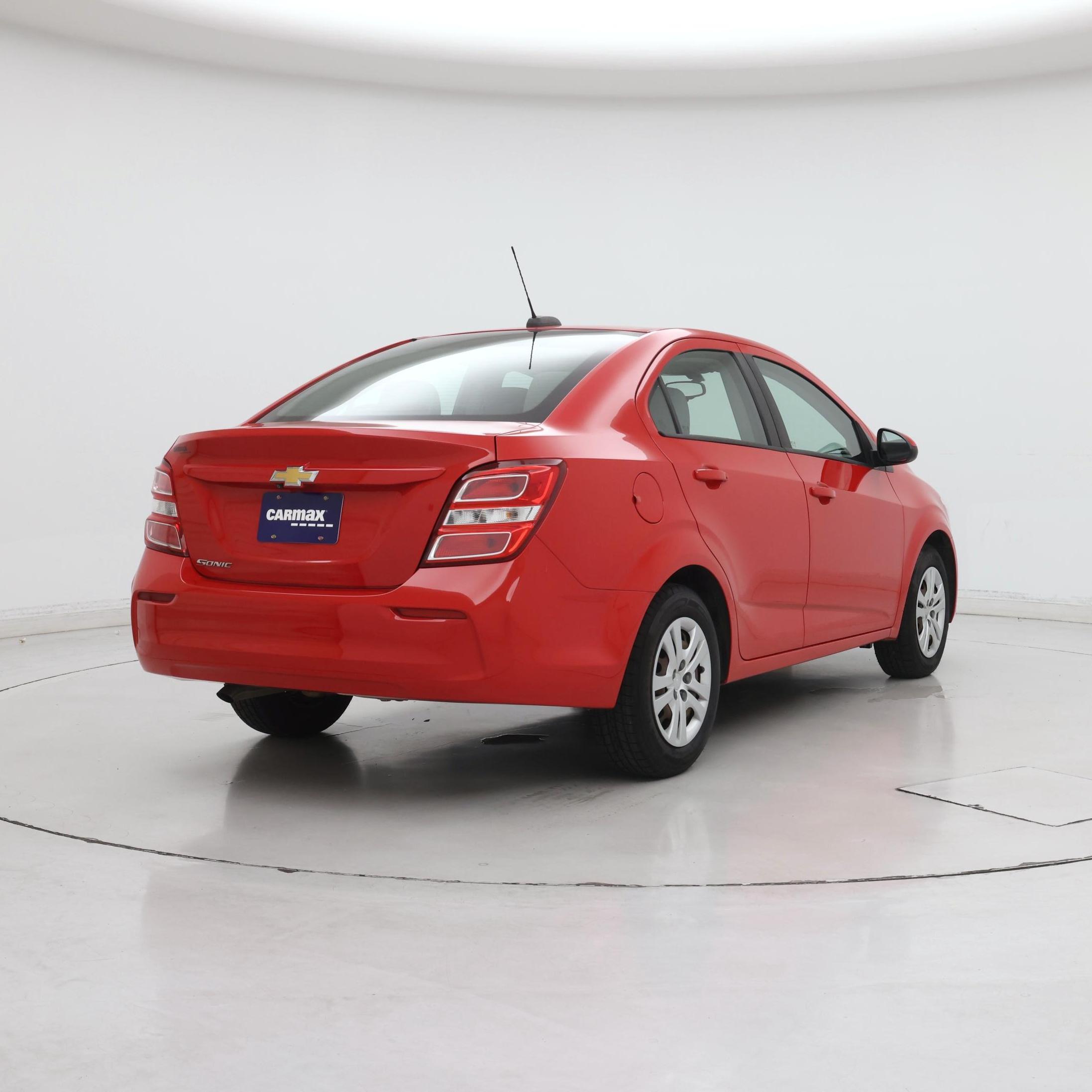Thumbnail: 2020 Chevrolet Sonic - 8