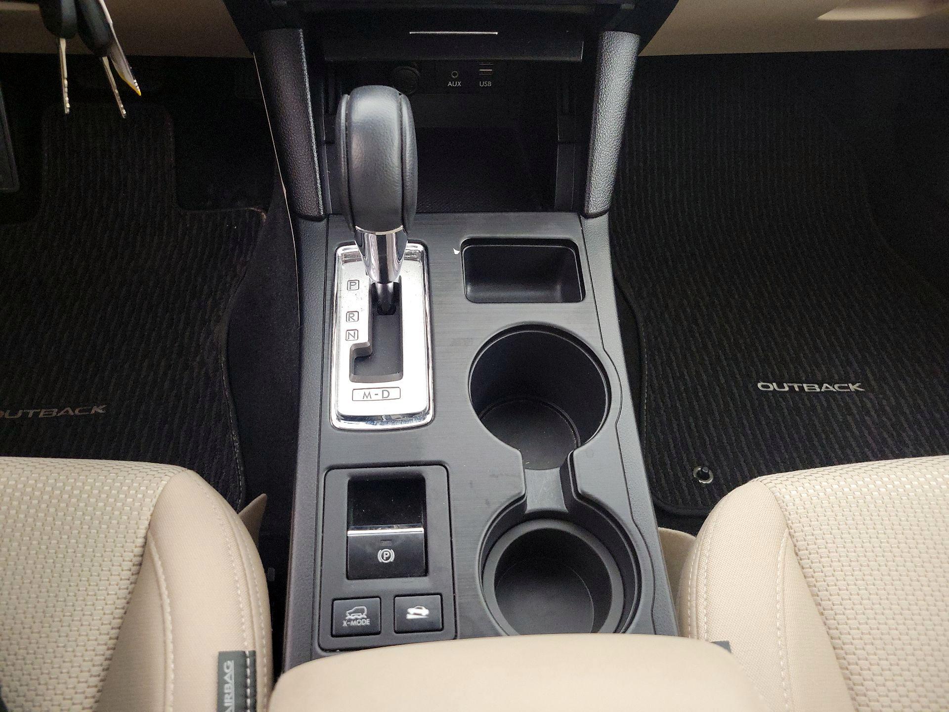 Thumbnail: 2015 Subaru Outback - 17
