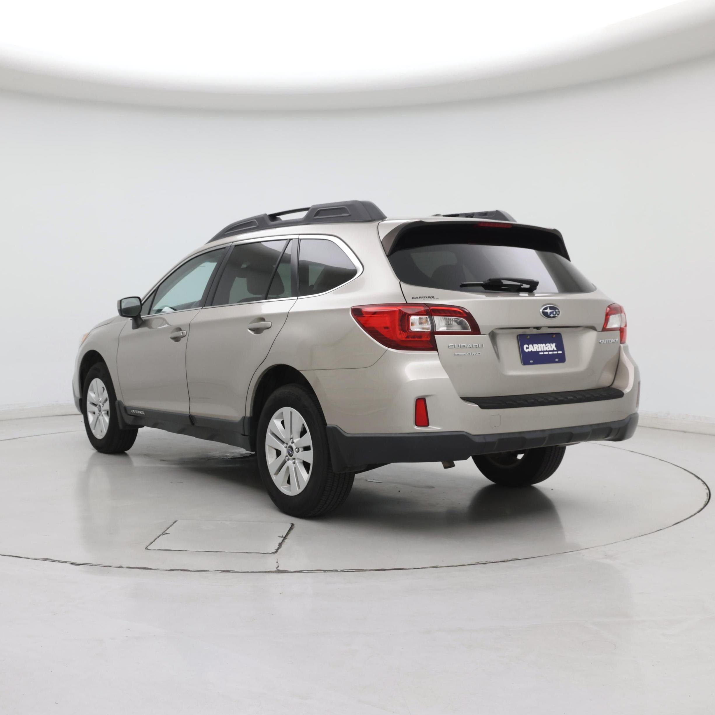 Thumbnail: 2015 Subaru Outback - 2