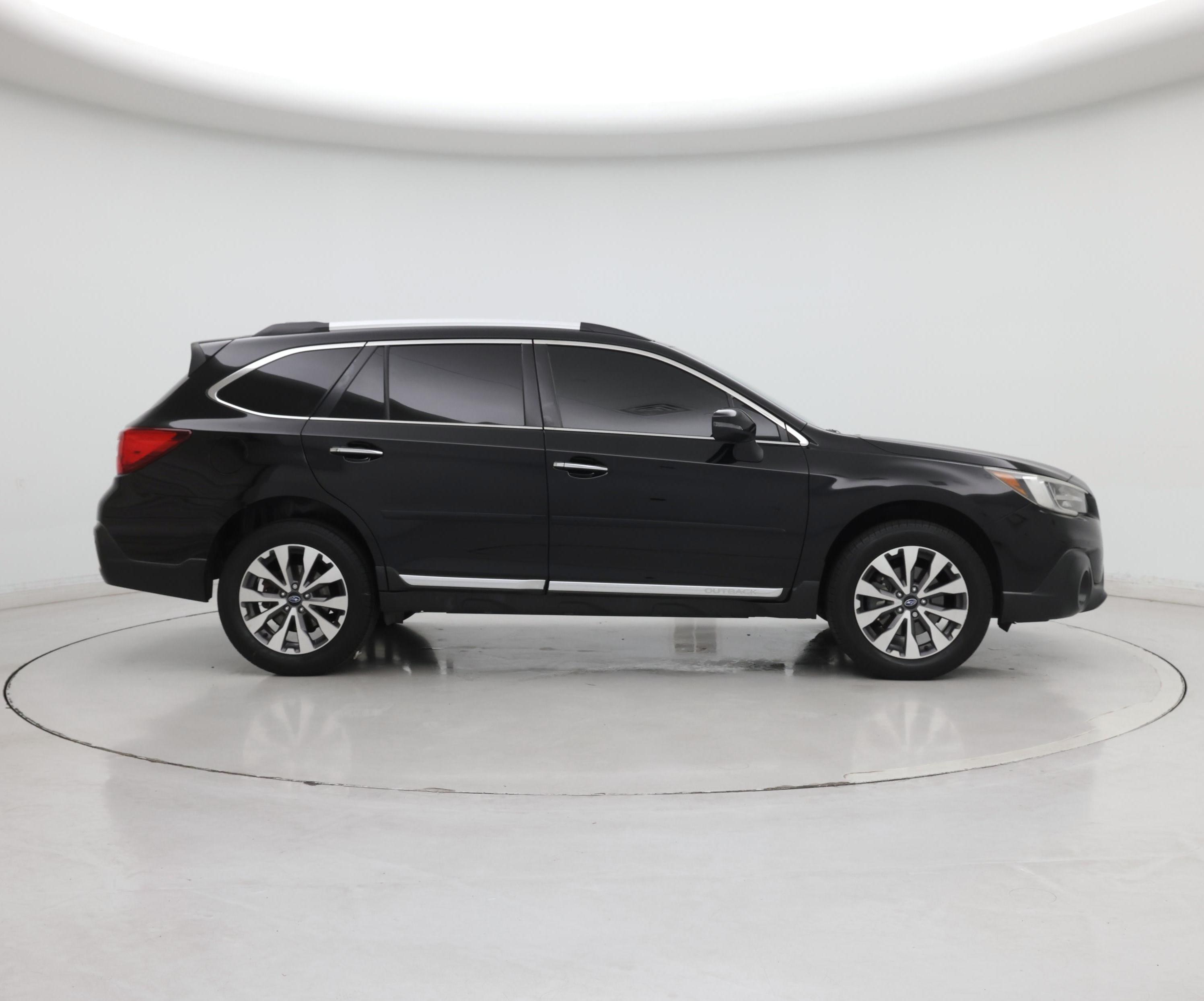 Thumbnail: 2018 Subaru Outback - 7