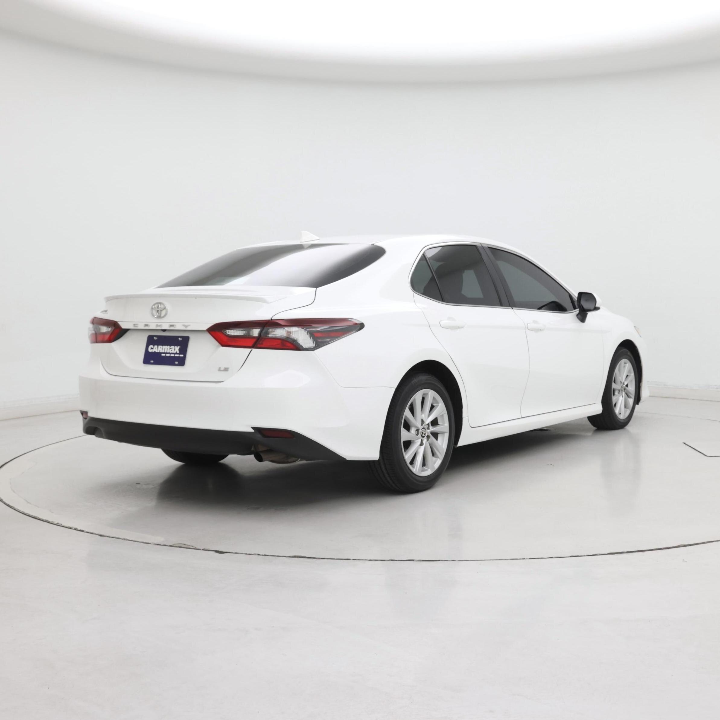 Thumbnail: 2024 Toyota Camry - 8