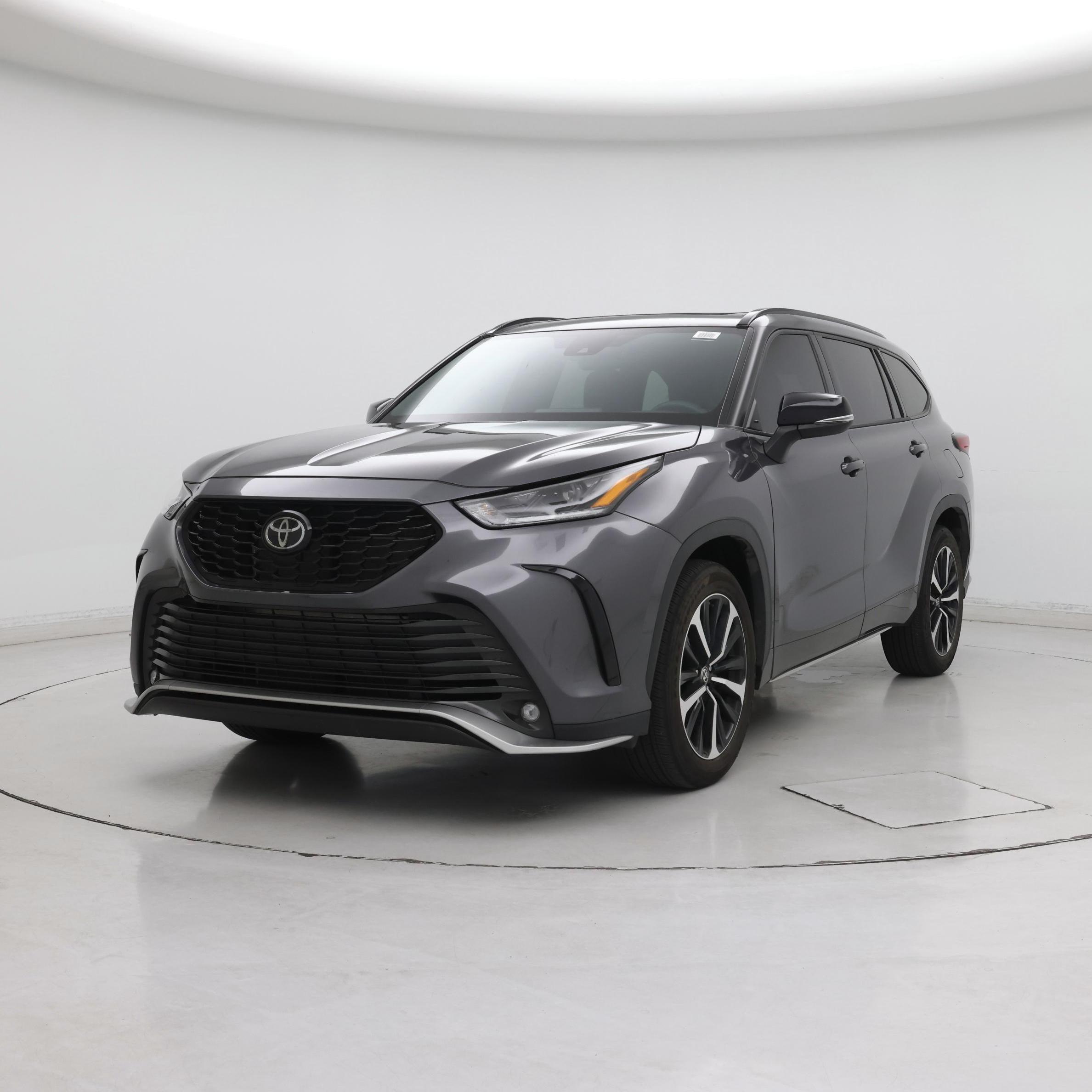 Thumbnail: 2022 Toyota Highlander - 4