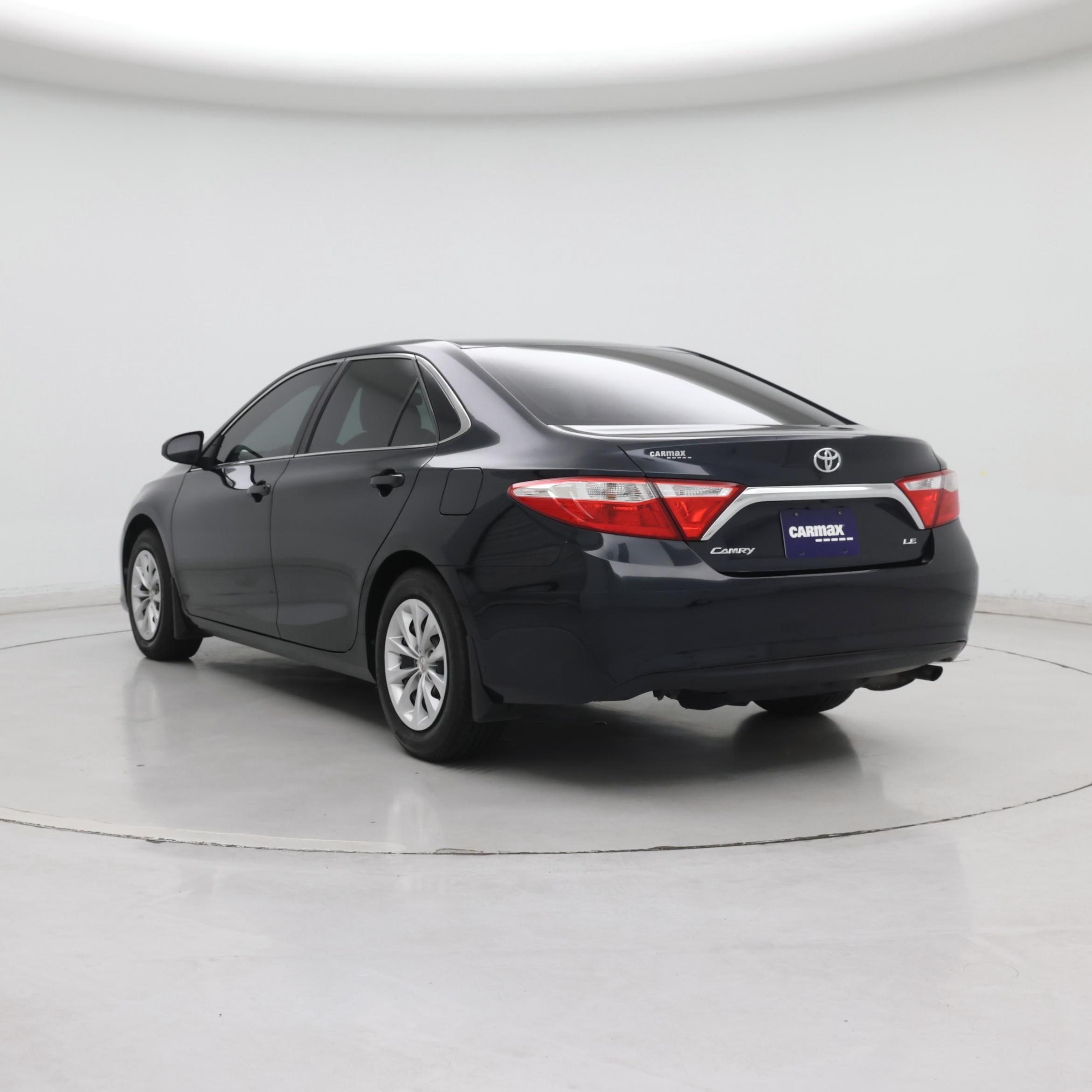 Thumbnail: 2016 Toyota Camry - 2