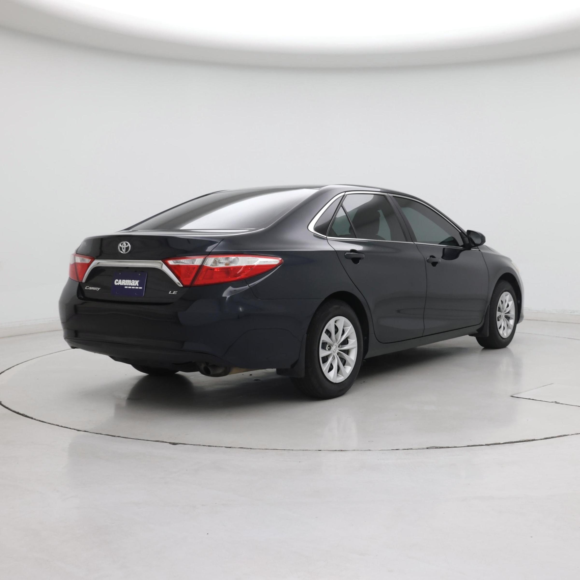 Thumbnail: 2016 Toyota Camry - 8