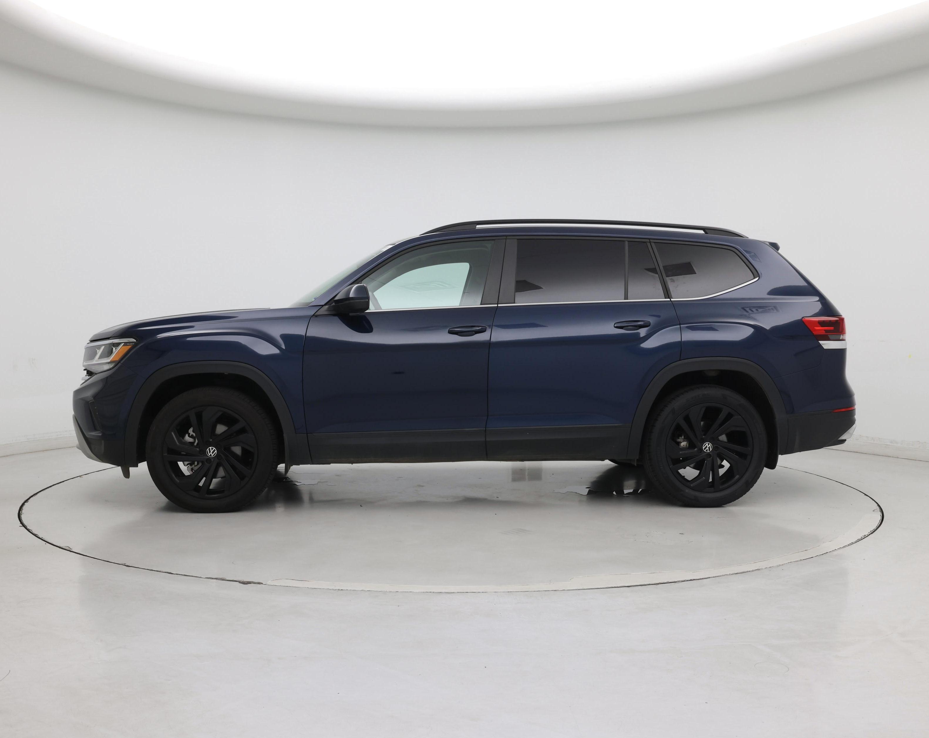 Thumbnail: 2022 Volkswagen Atlas - 3