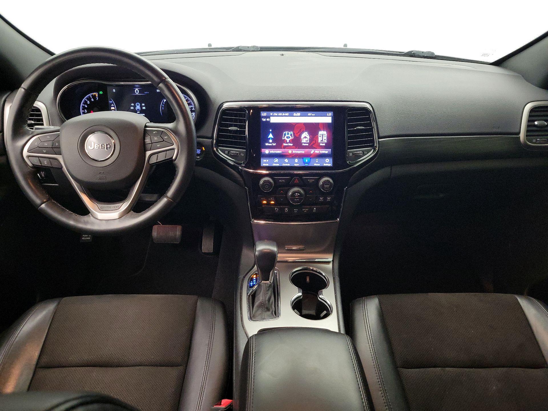 Thumbnail: 2020 Jeep Grand Cherokee - 9