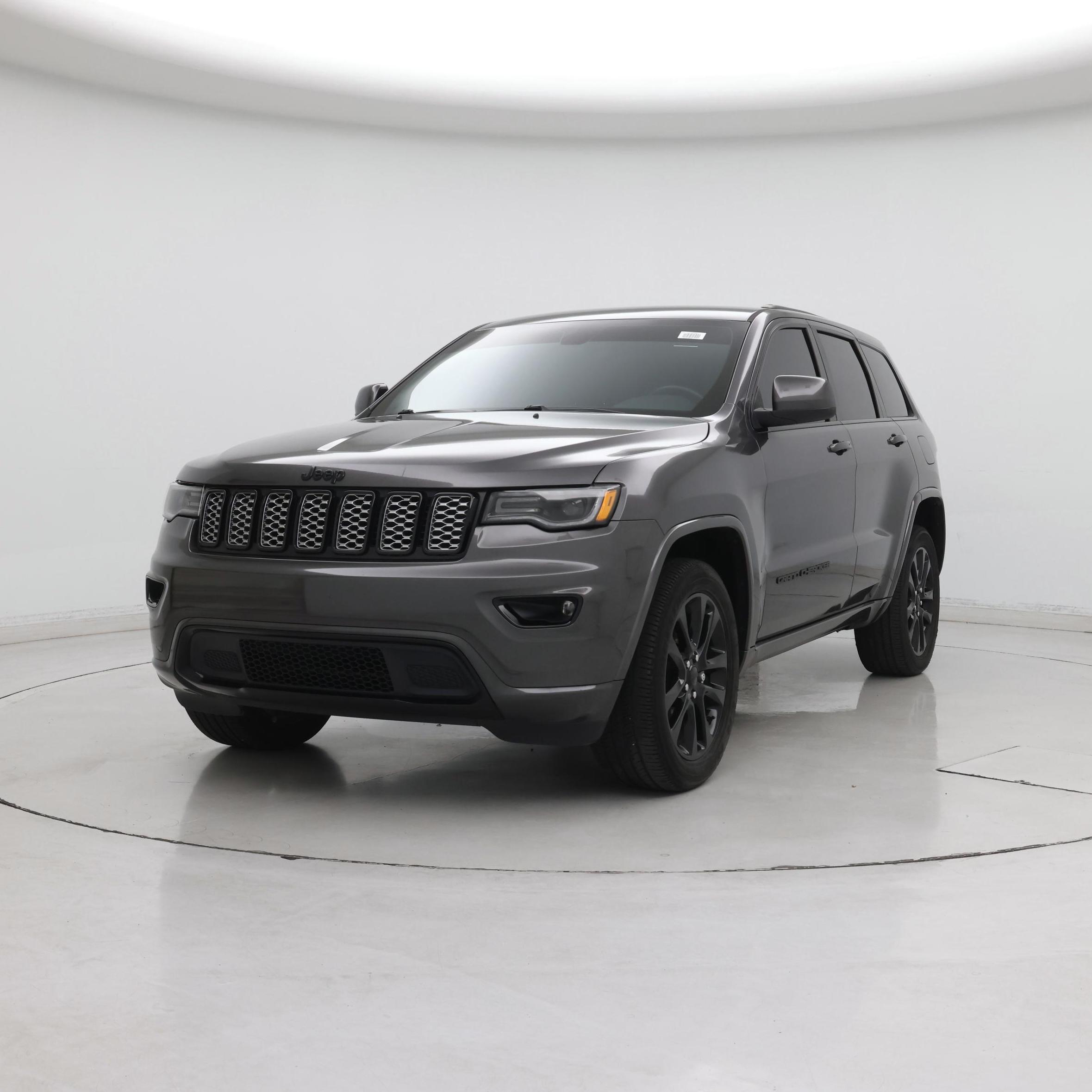 Thumbnail: 2020 Jeep Grand Cherokee - 4