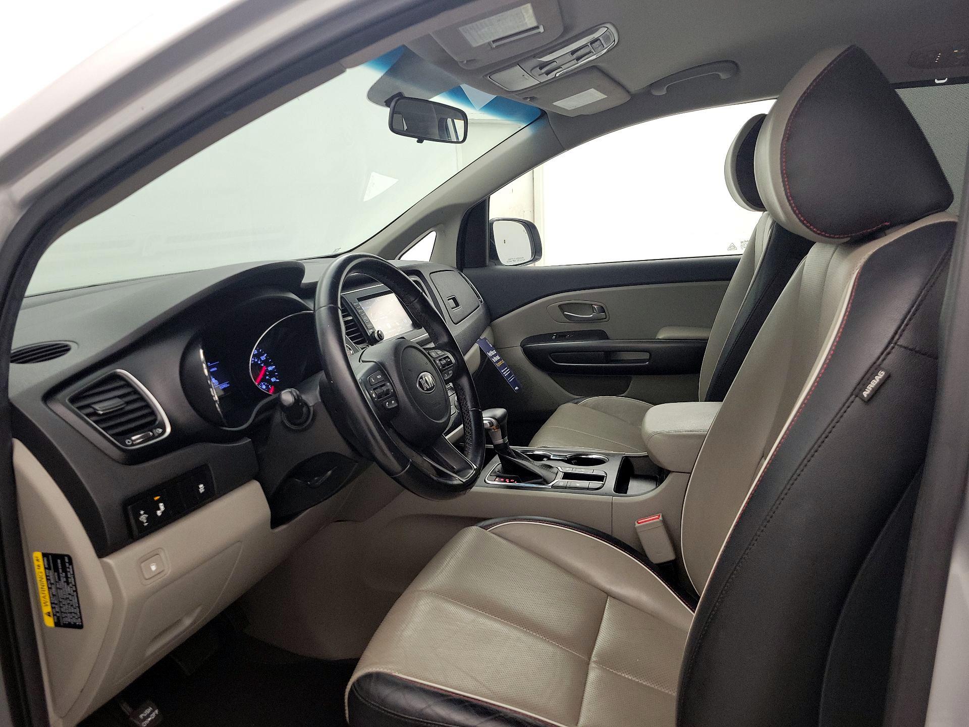 Thumbnail: 2020 Kia Sedona - 11