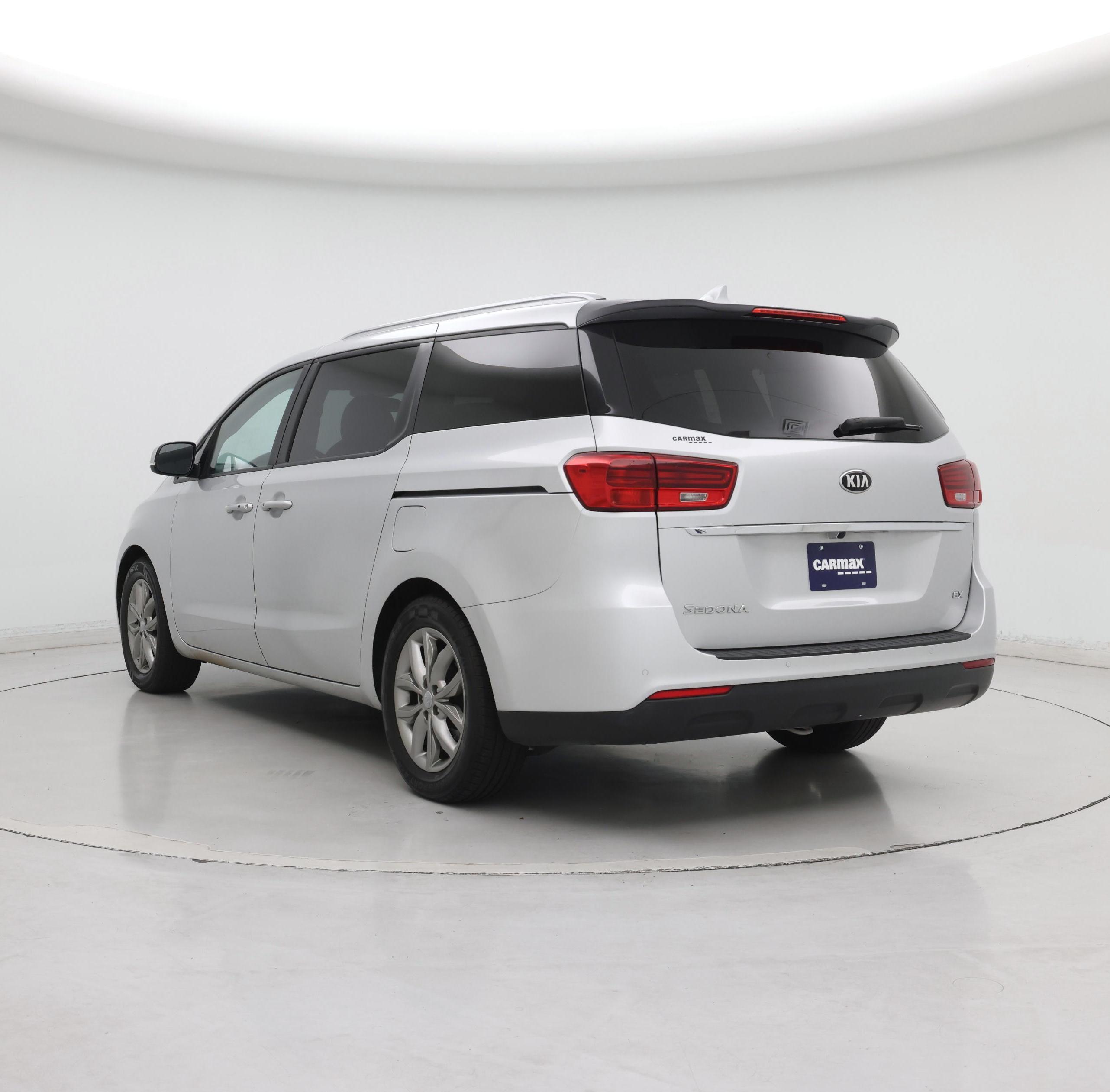 Thumbnail: 2020 Kia Sedona - 2