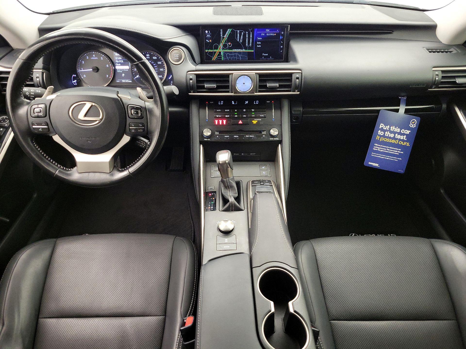 Thumbnail: 2017 Lexus IS - 9