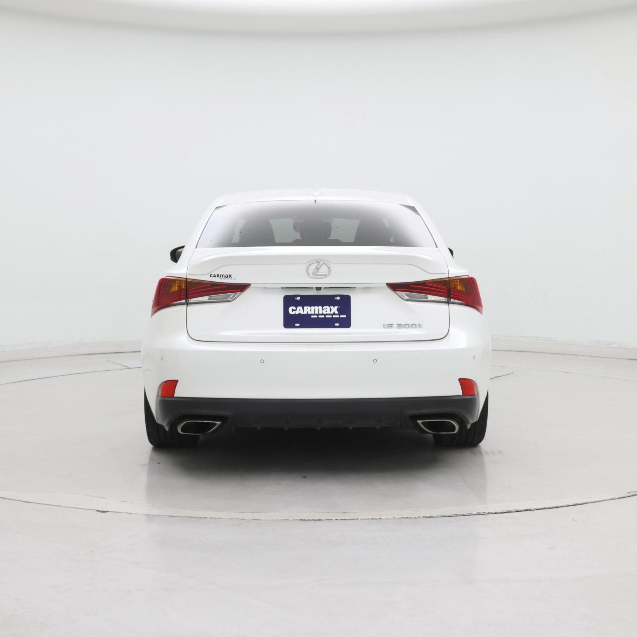 Thumbnail: 2017 Lexus IS - 6