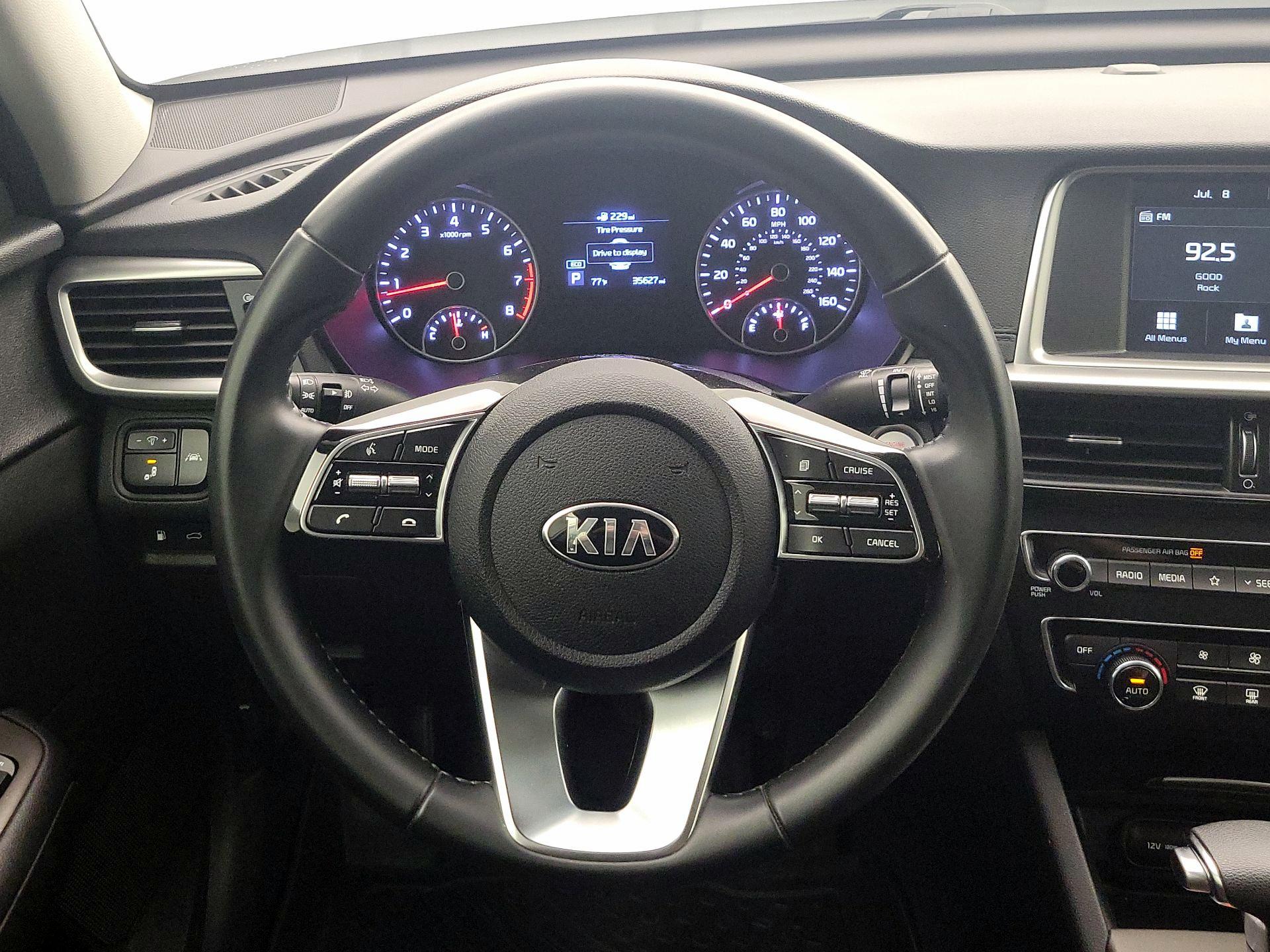 Thumbnail: 2019 Kia Optima - 10