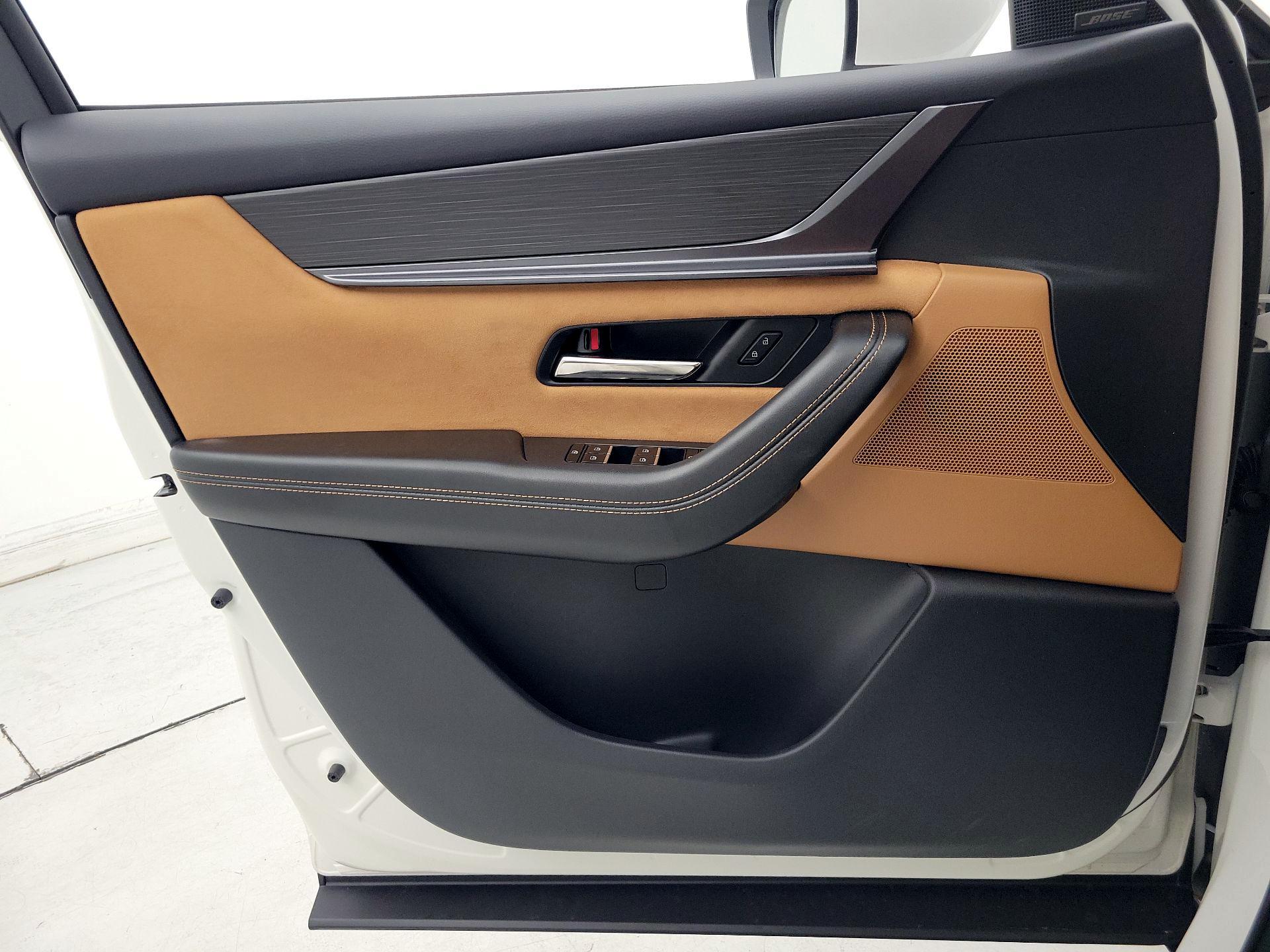 Thumbnail: 2024 Mazda CX-90 - 12