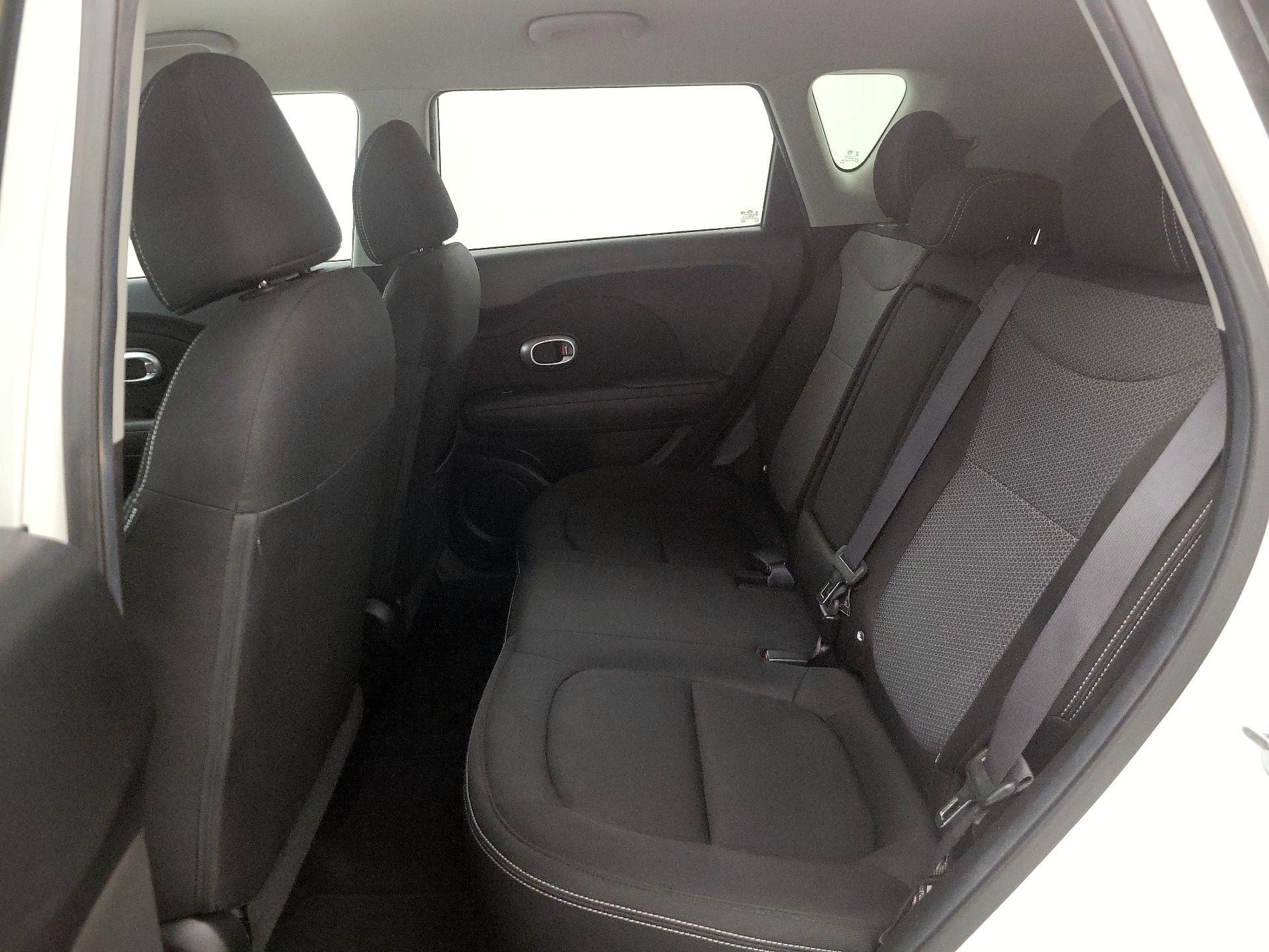 Thumbnail: 2017 Kia Soul - 19