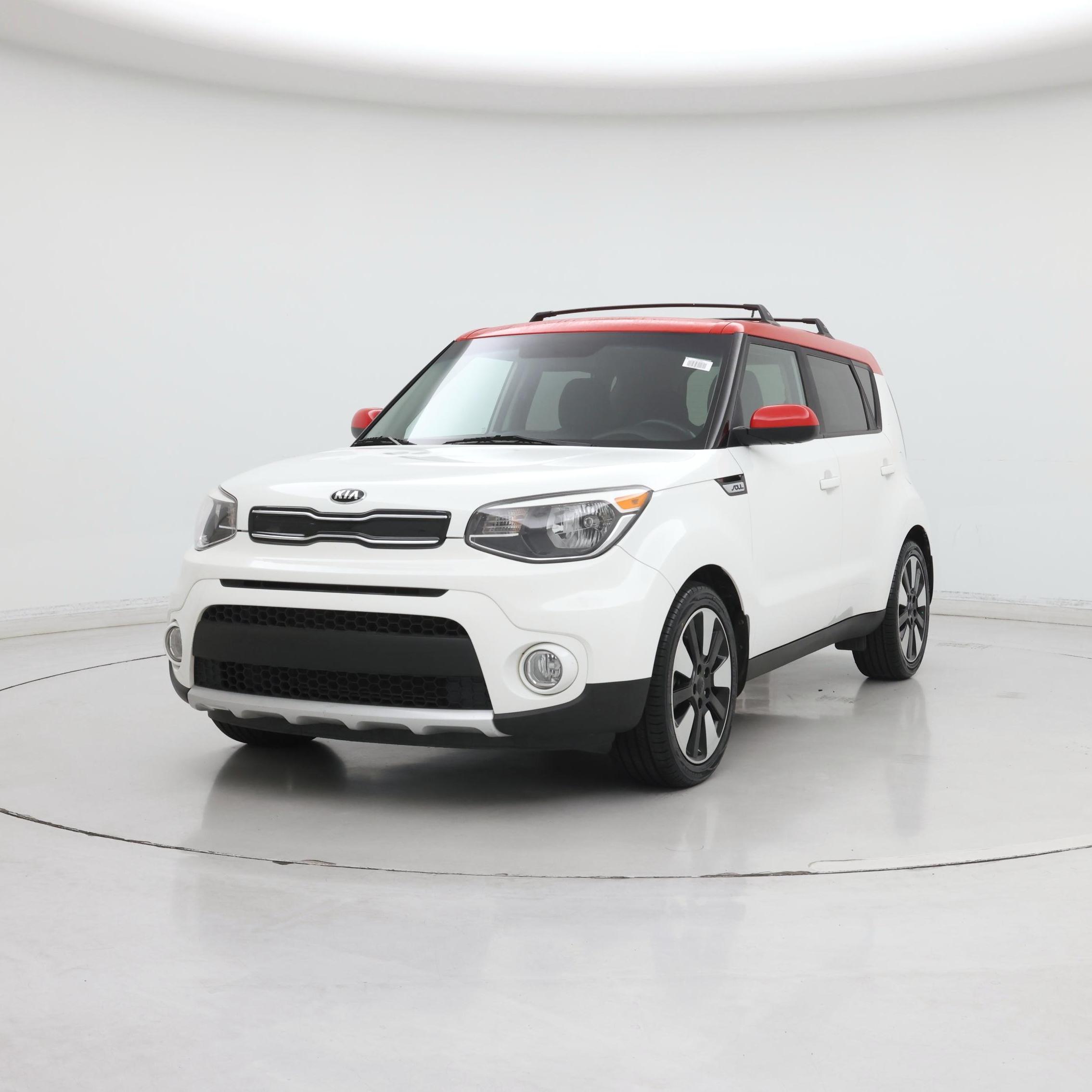 Thumbnail: 2017 Kia Soul - 4