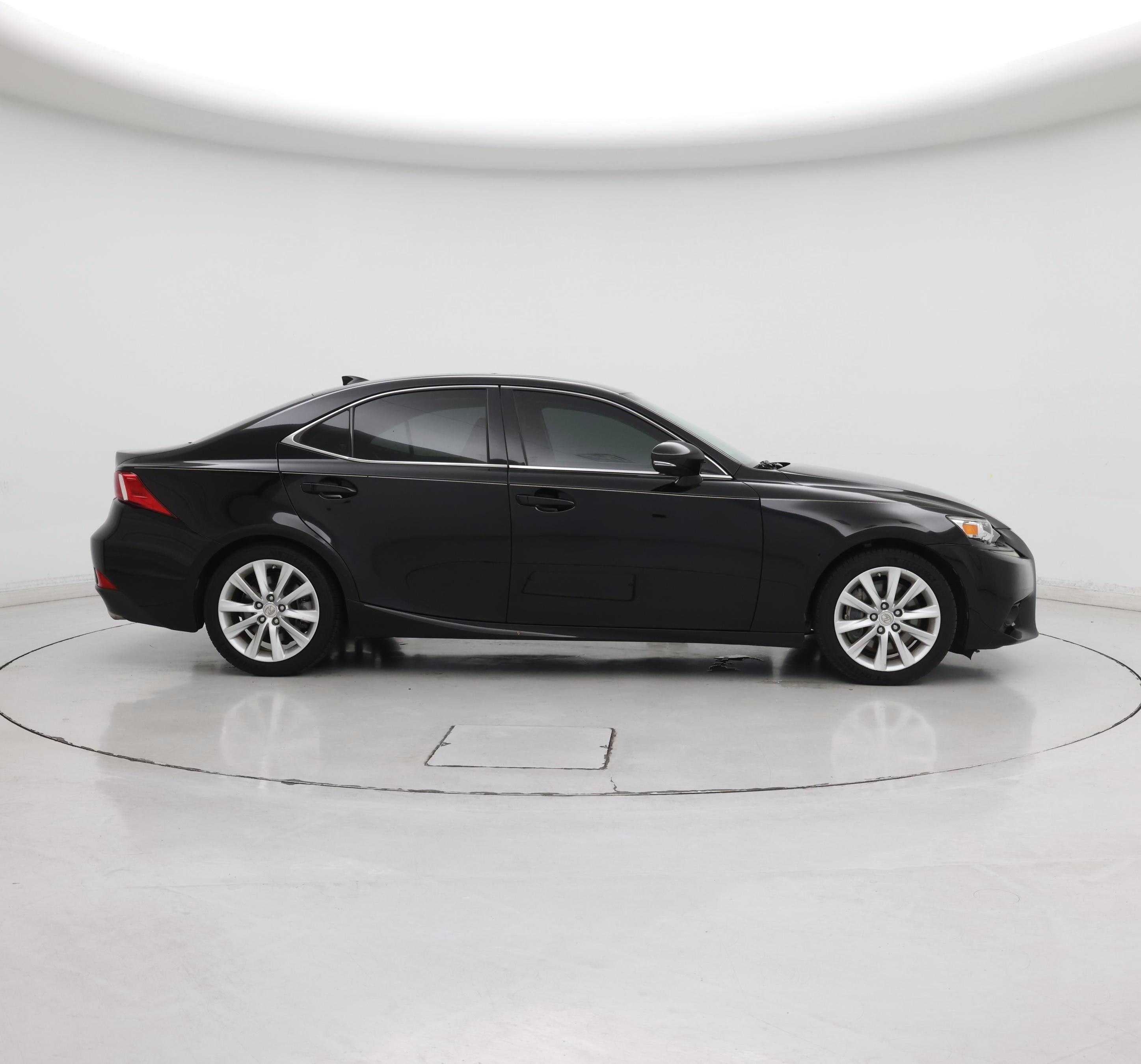 Thumbnail: 2016 Lexus IS - 7