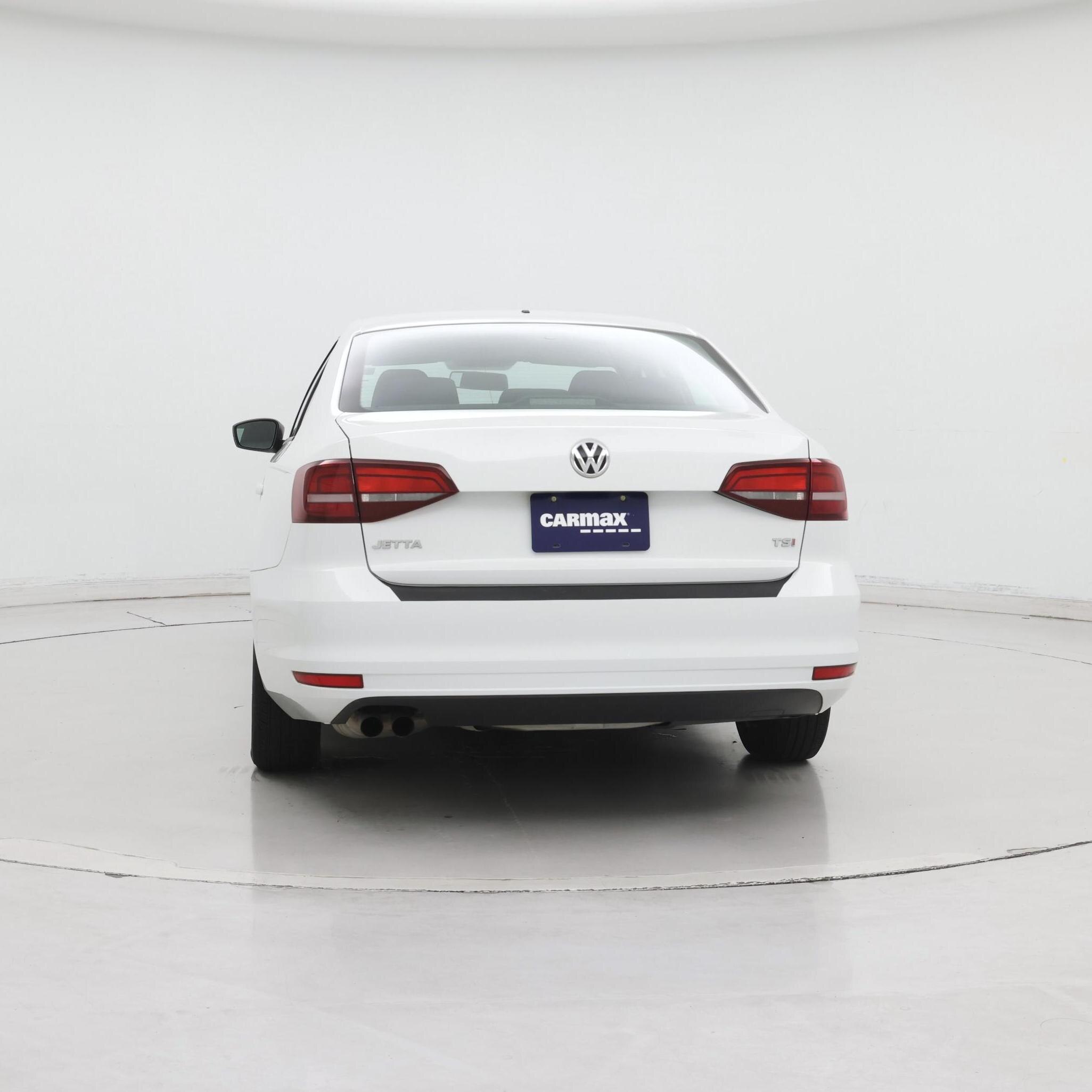 Thumbnail: 2016 Volkswagen Jetta - 6