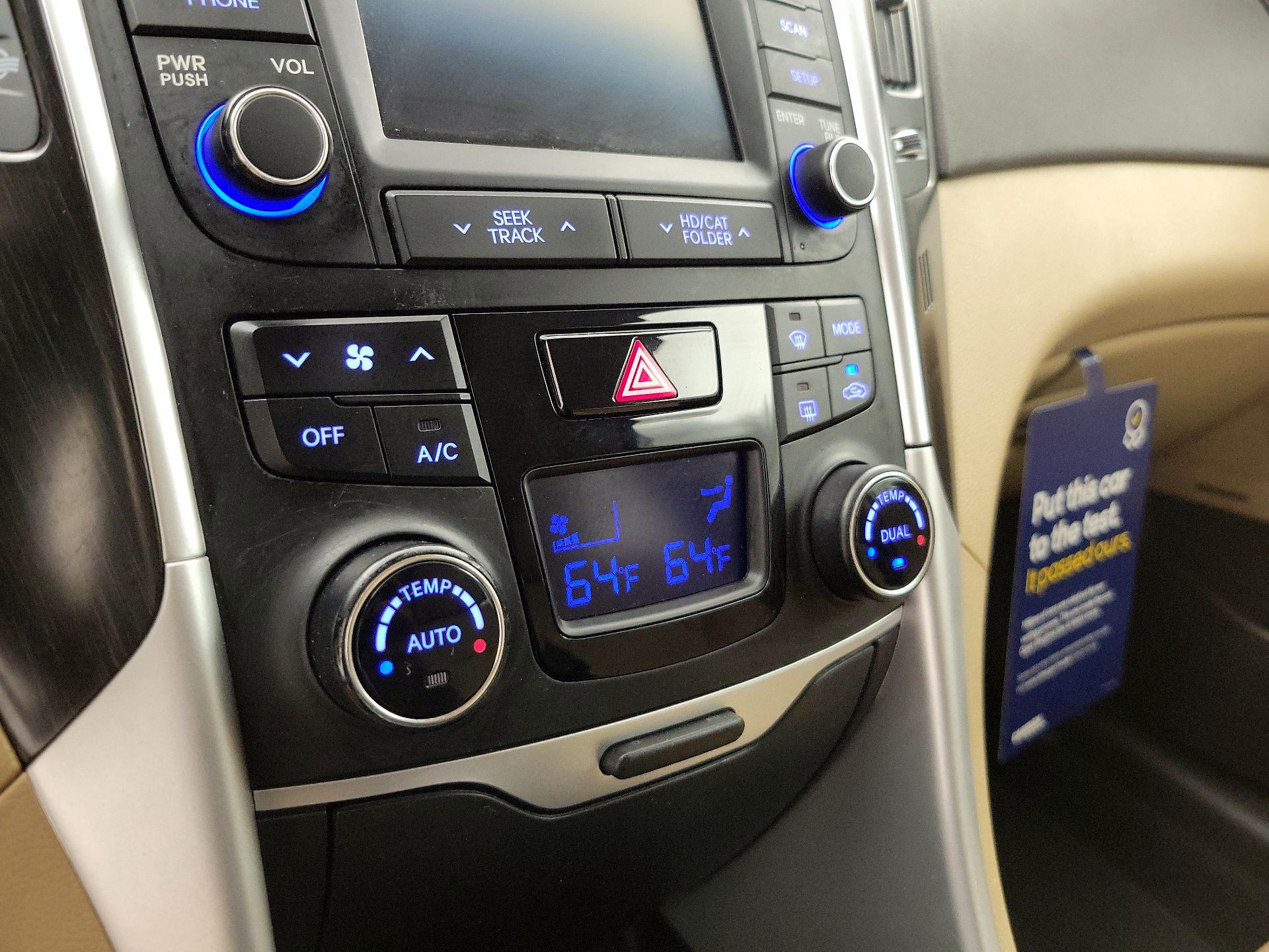 Thumbnail: 2014 Hyundai Sonata - 16